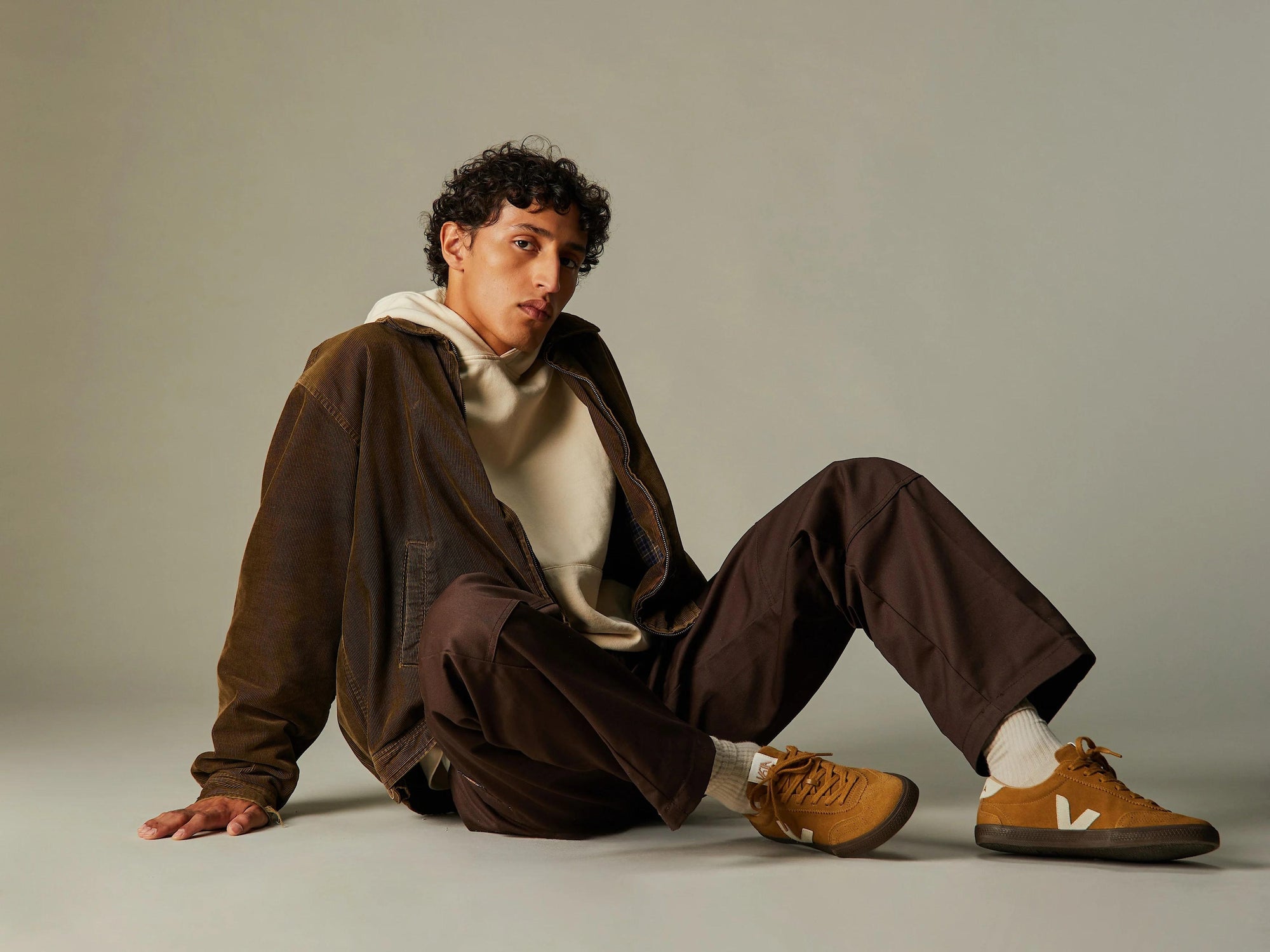Sneakers tenda volley suede naturale VO0303 724 VEJA 