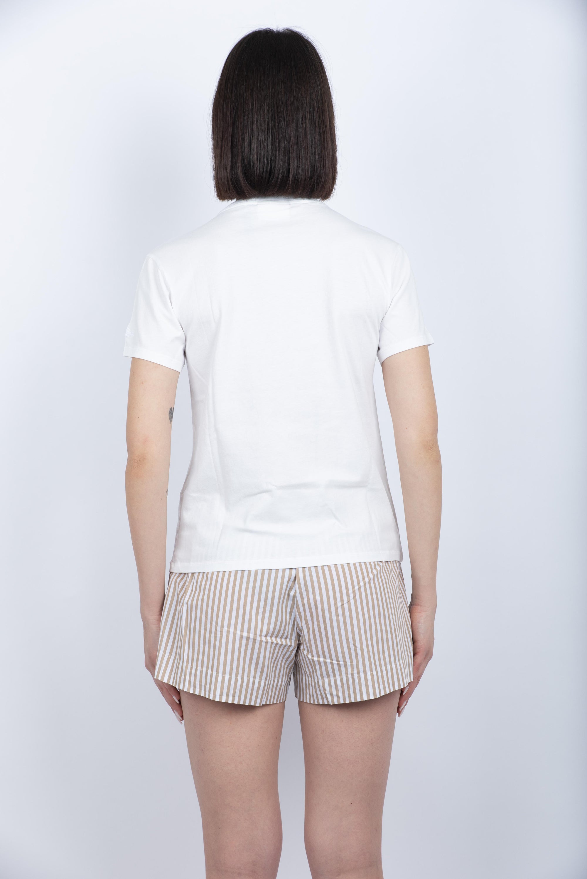 T-shirt Emilie in cotone bianco con ricamo EMI0001 06044H MC2 SAINT BARTH 