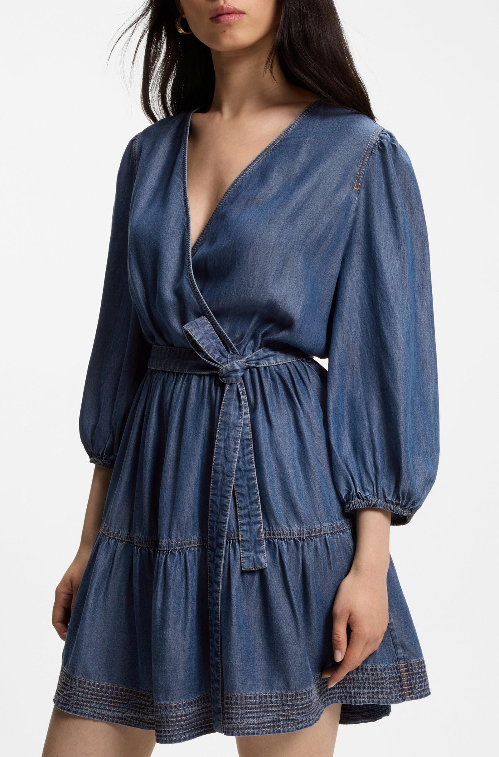 Vestito con parte anteriore incrociata in denim con maniche a palloncino 50559071 420 BOSS 