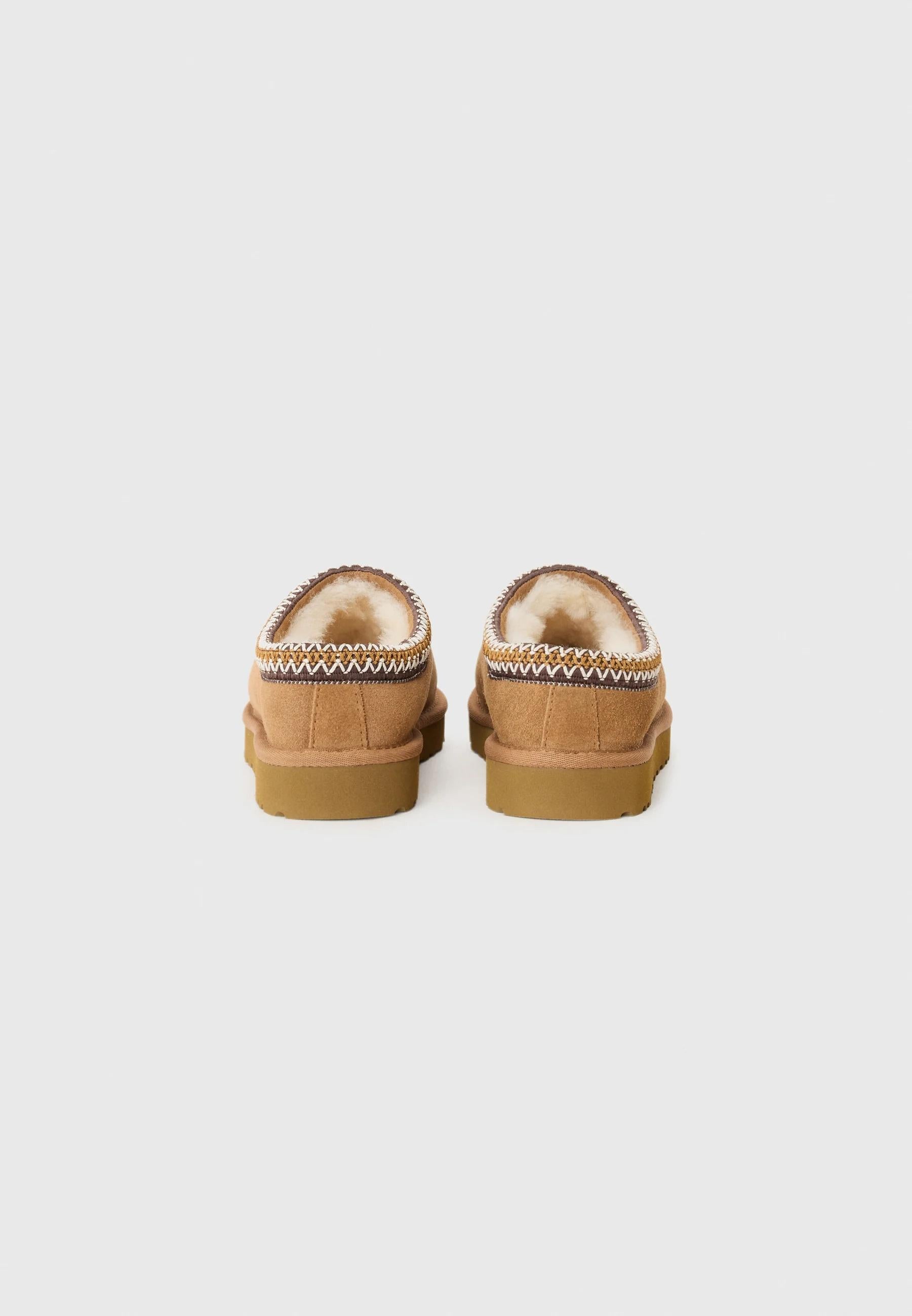 Ciabatta Tasman II camoscio cammello donna 5955 CHE UGG 