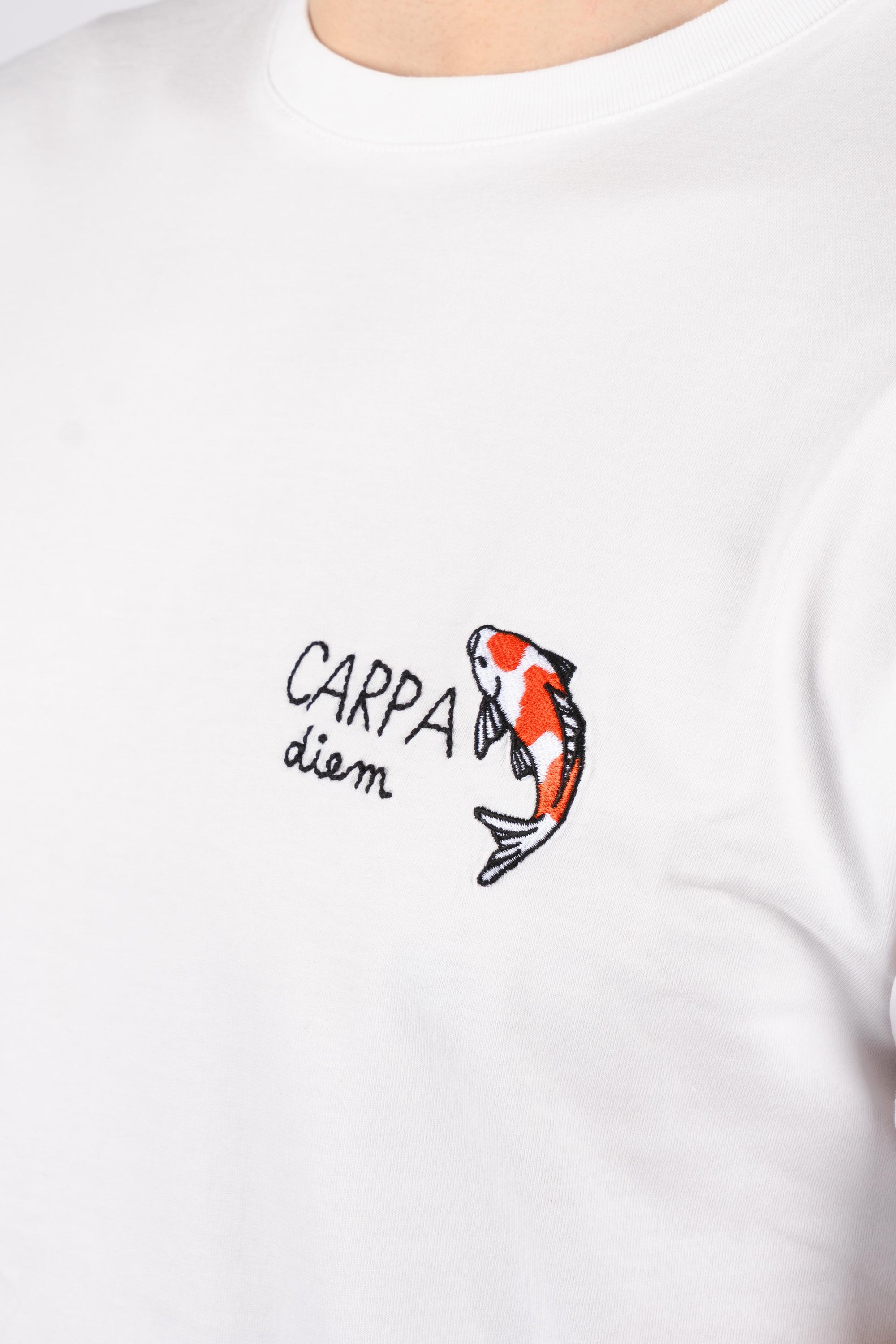 T-shirt Portofino con ricamo Carpa diem POT0001 04430L MC2 SAINT BARTH 