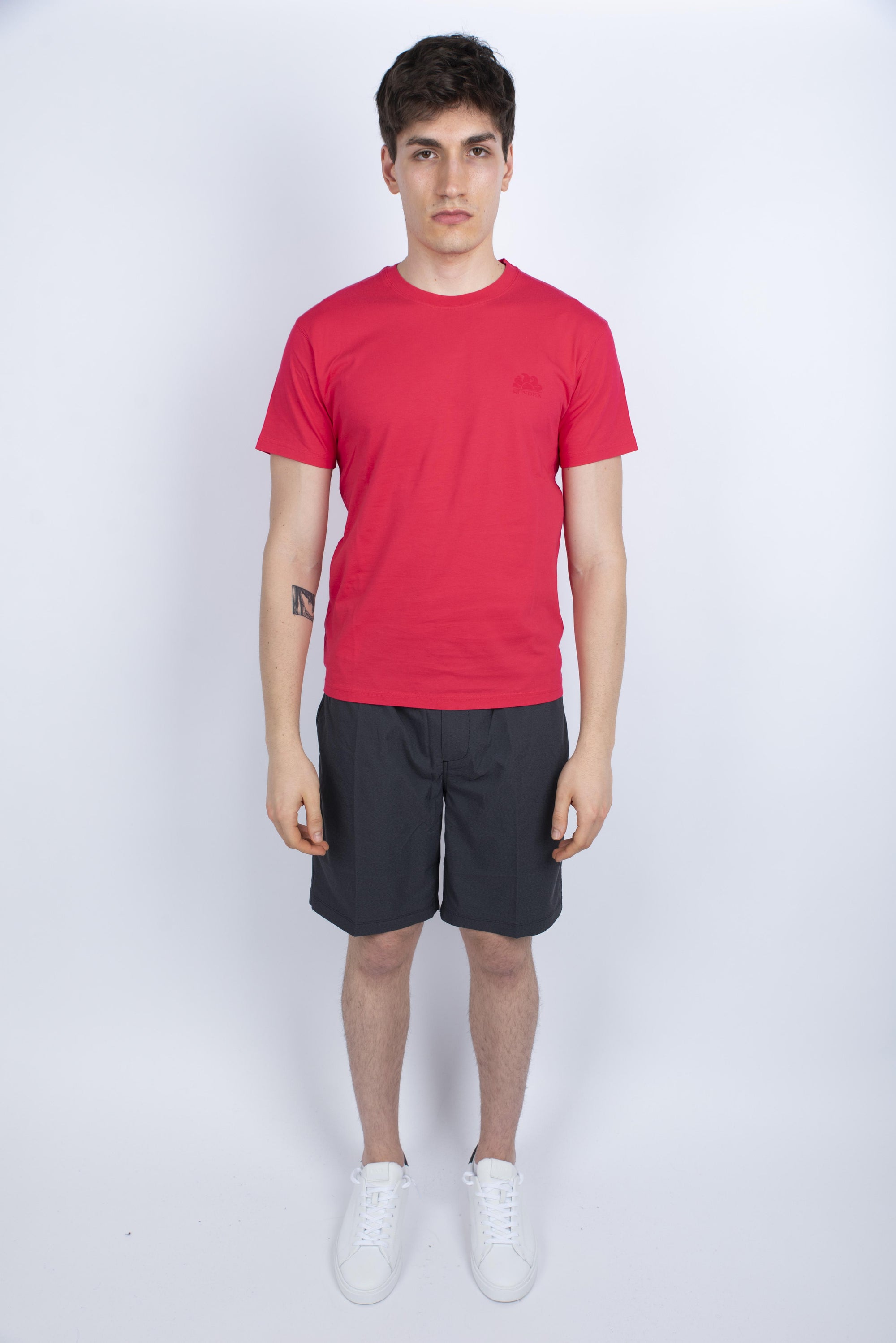 T-shirt girocollo con logo rossa M129TEJ78OT A6400 SUNDEK 