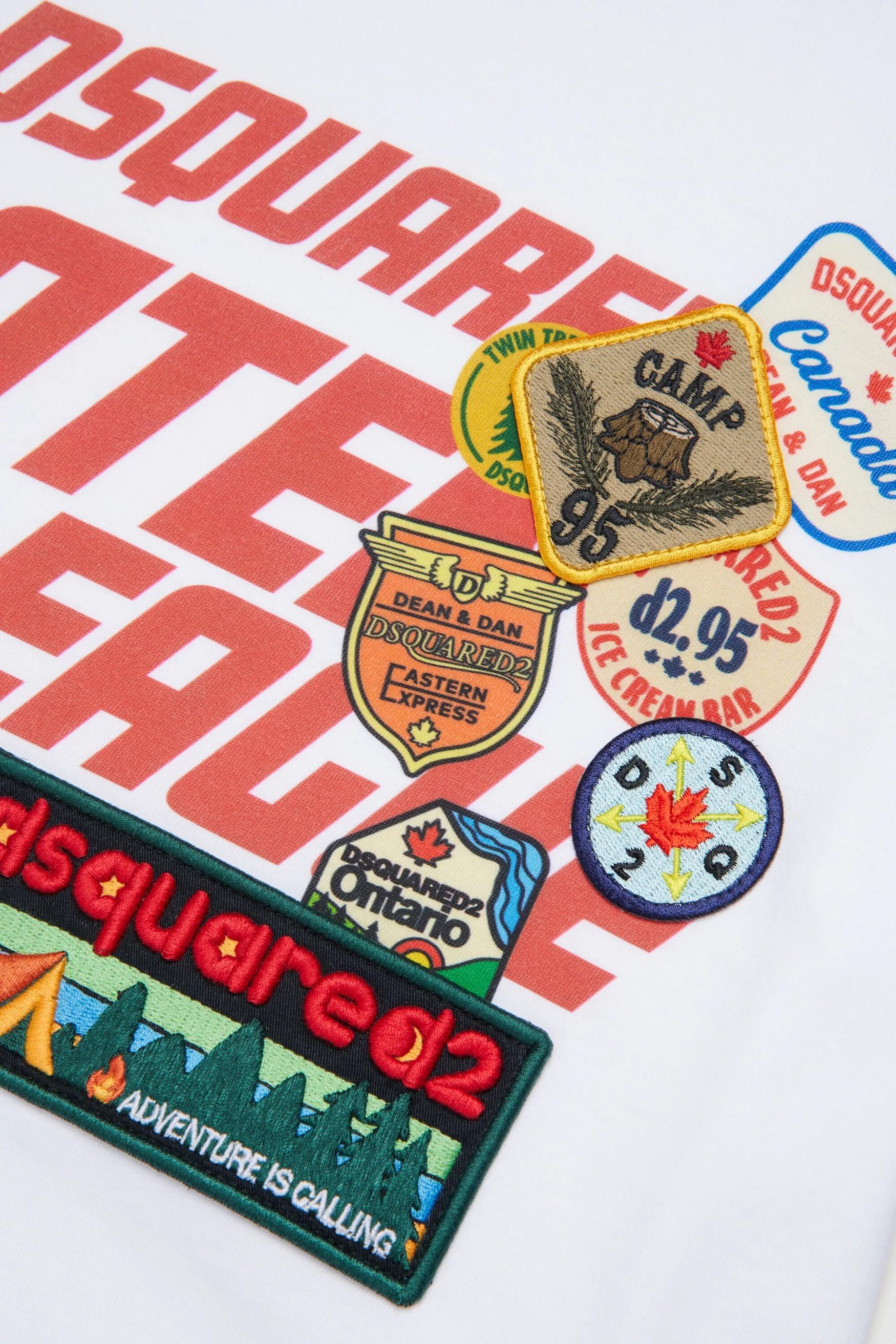 T-shirt con logo e applicazioni patch DQ3165D0ACD DQ100 DSQUARED2 