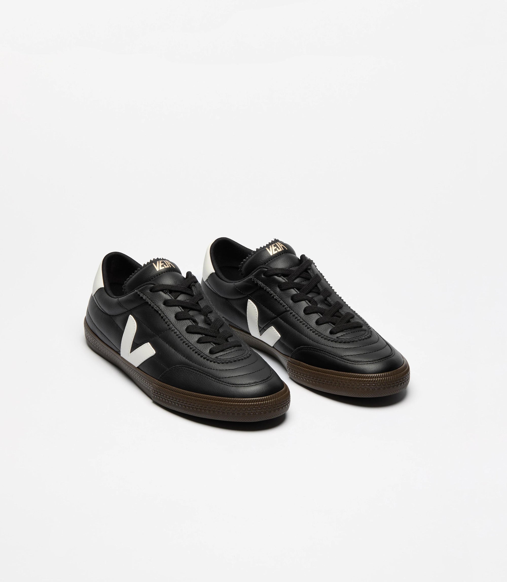 Panenka Leather Black White FU2020 707 VEJA 