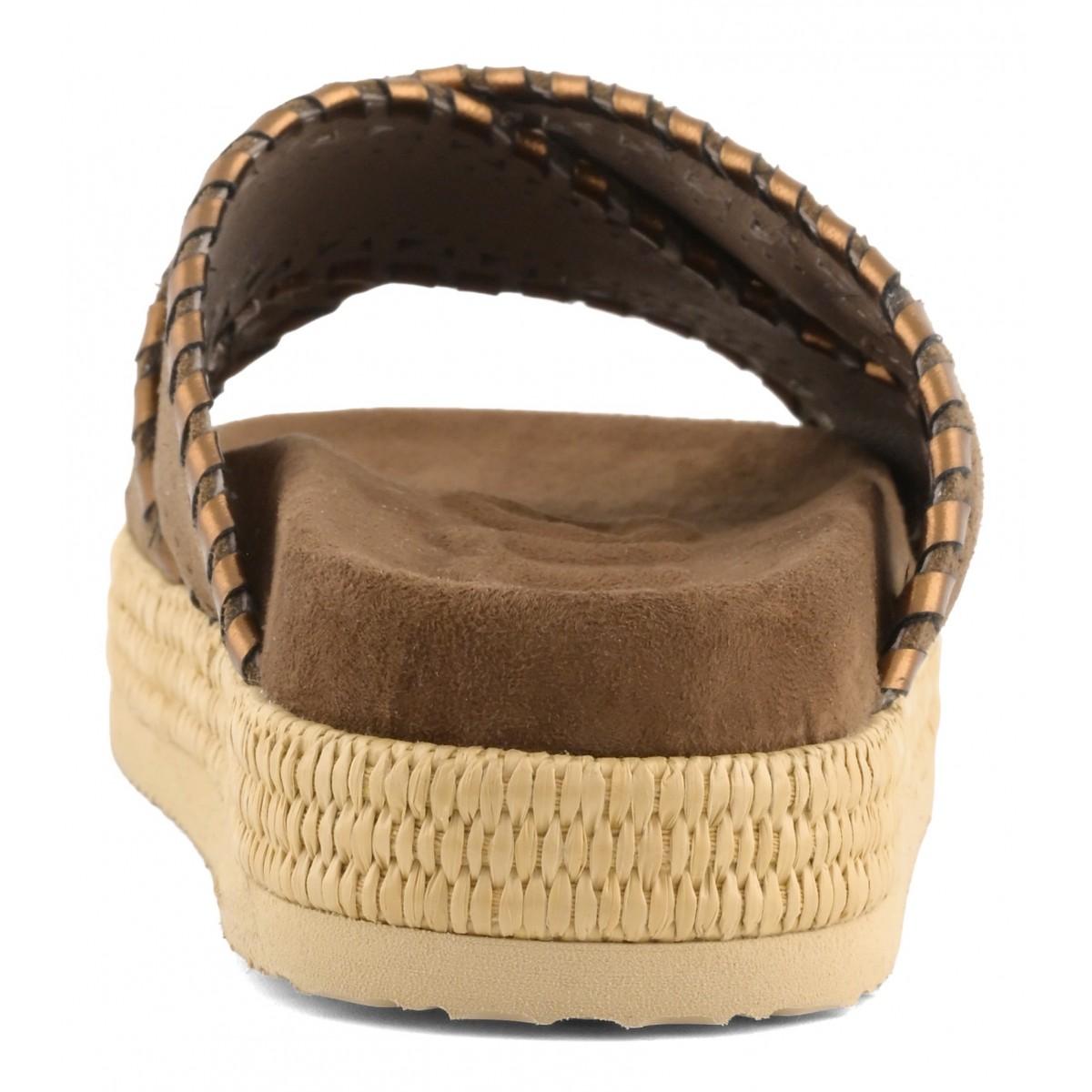 Criss-cross sandal metal stitching MUSW451013A NUTBR MOU 