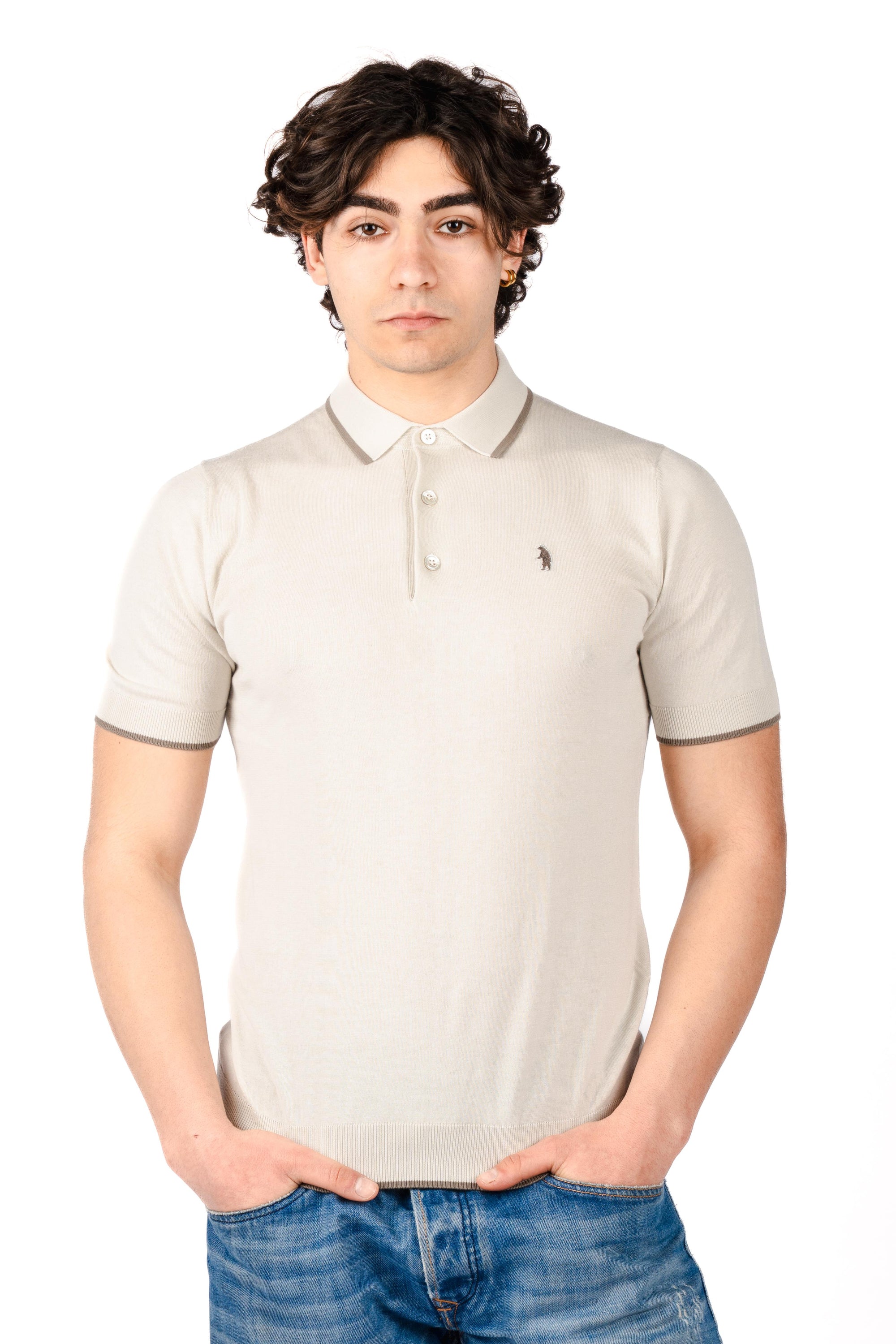 Polo con dettagli a contrasto R5012M261 CHALK REFRIGUE 
