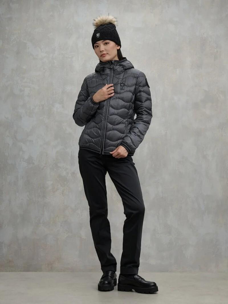 Piumino ad onde camelia 25WBLDC03095 978GG BLAUER 