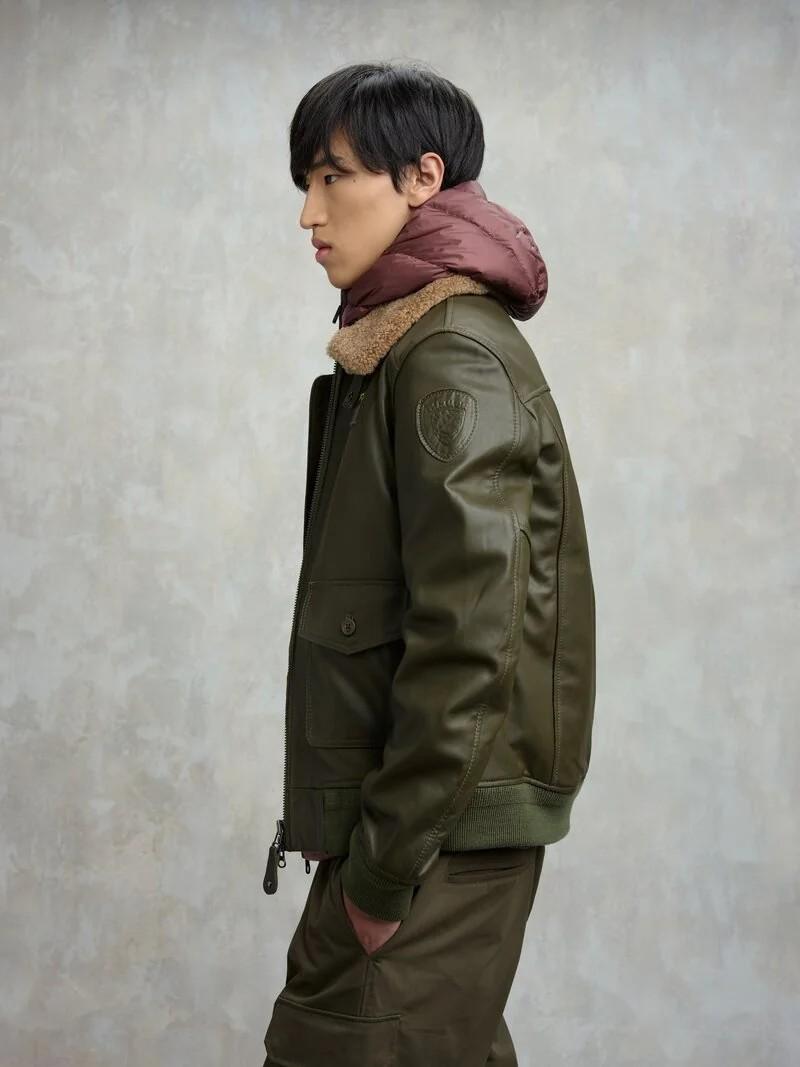 Bomber cheiton con collo in pelliccia 25WBLUL01308 670 BLAUER 