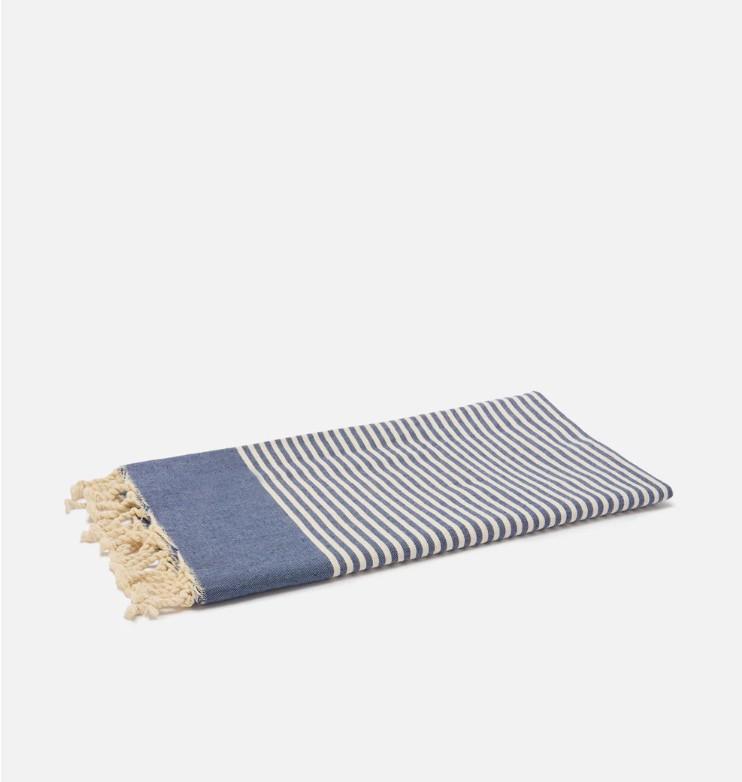 Telo mare Foutas a righe piccole blu navy e bianche FOUT012 07701L MC2 SAINT BARTH 