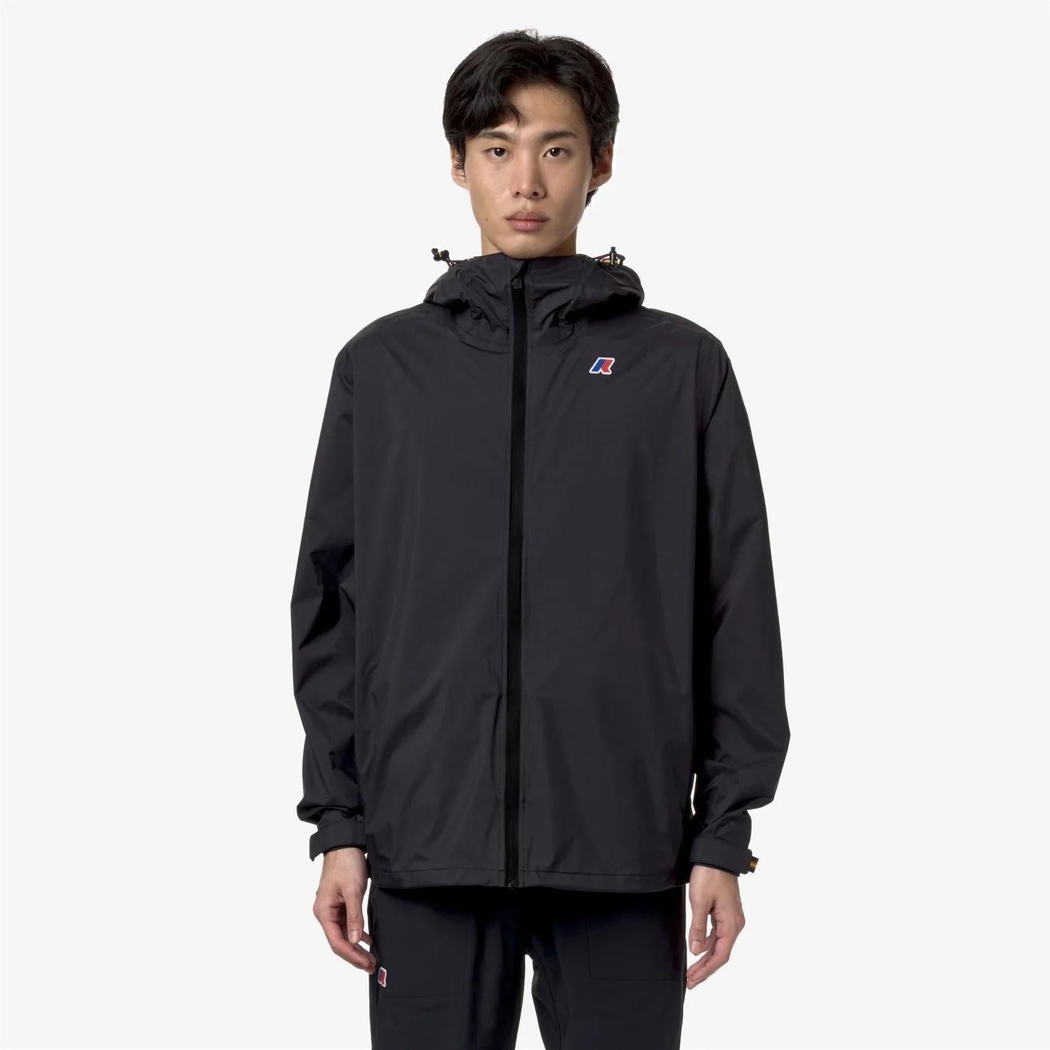 Giacca impermeabile da viaggio unisex grigio nero con design ripiegabile K8131QW USY K-WAY 
