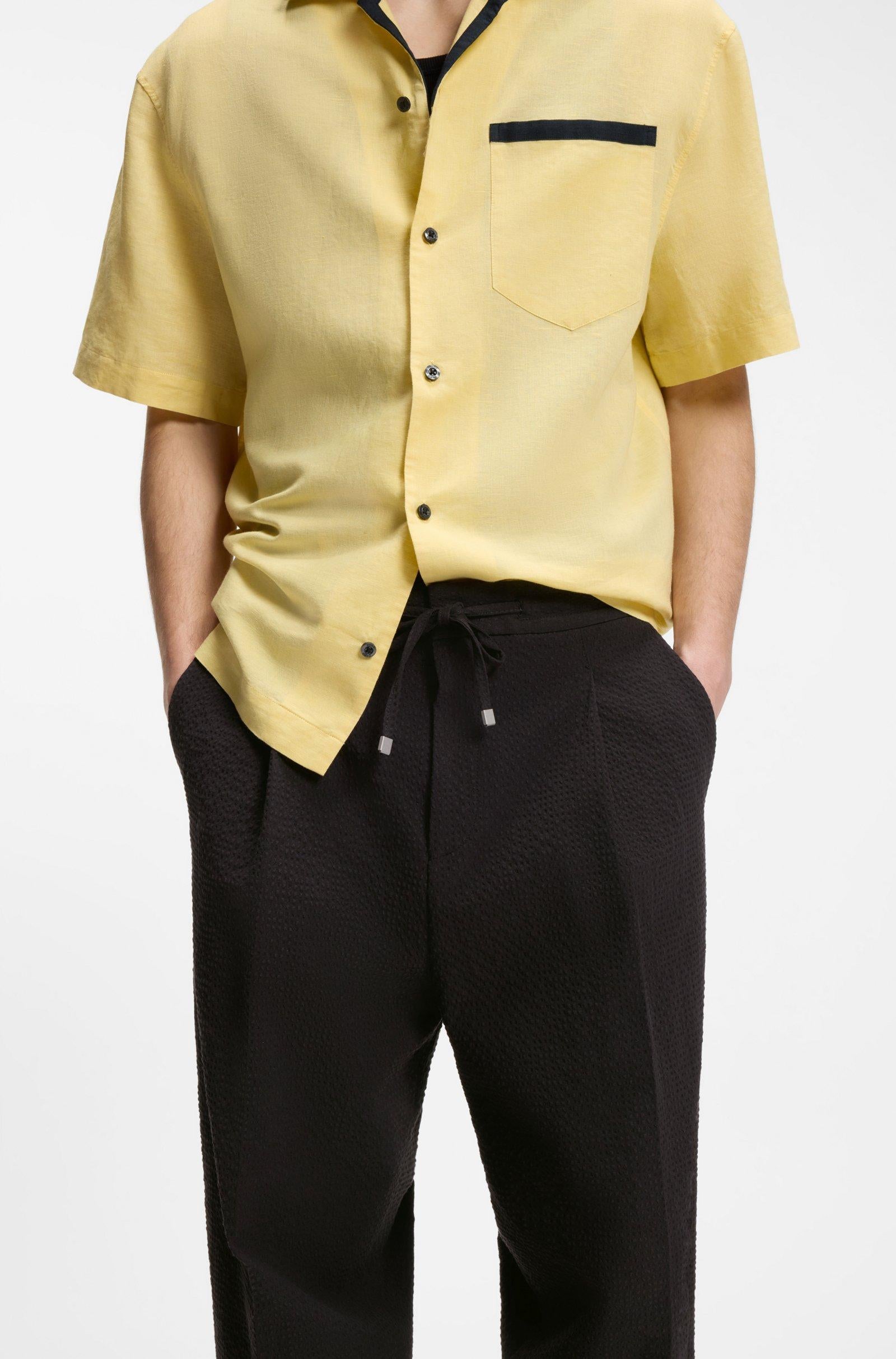 Pantaloni con fit moderno in seersucker di cotone elasticizzato 50559107 001 HUGO 