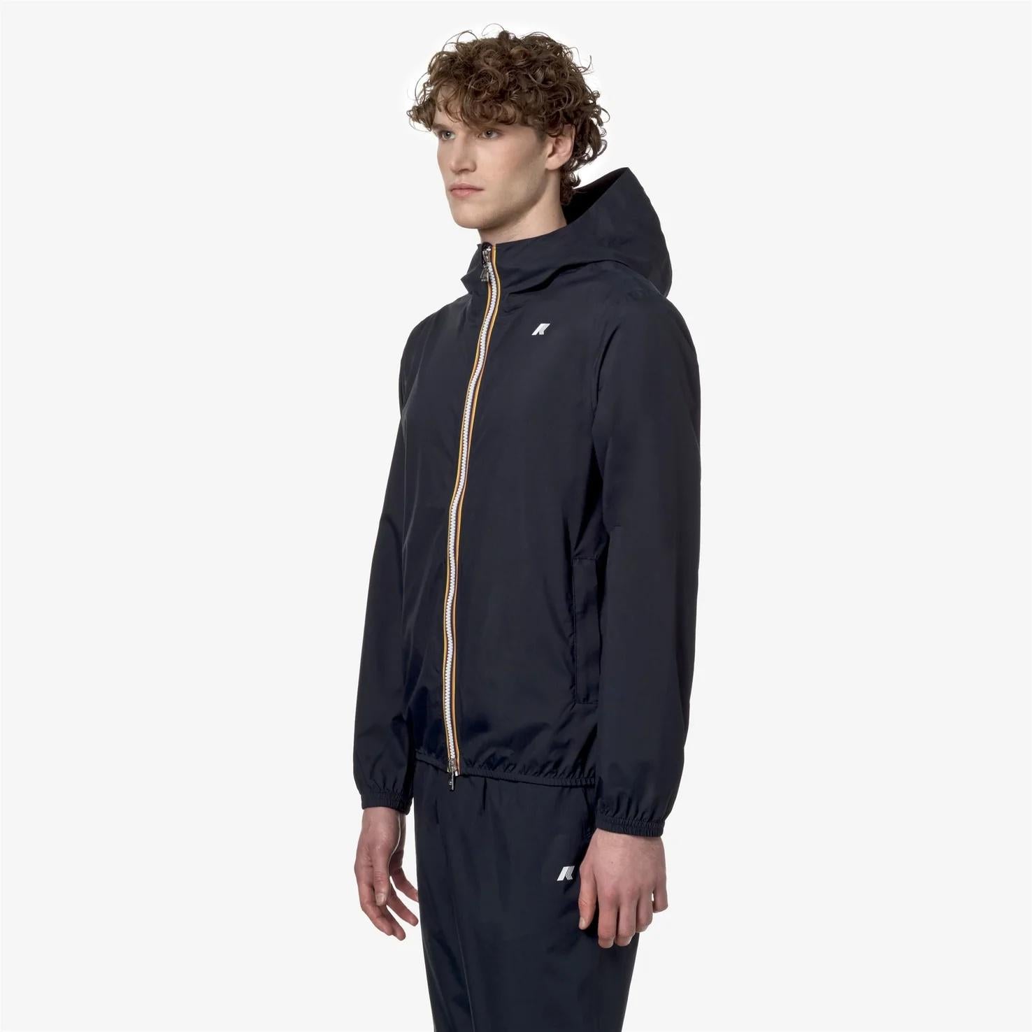 Giacca impermeabile da uomo slim fit blu per condizioni meteorologiche variabili K5127QW K89 K-WAY 