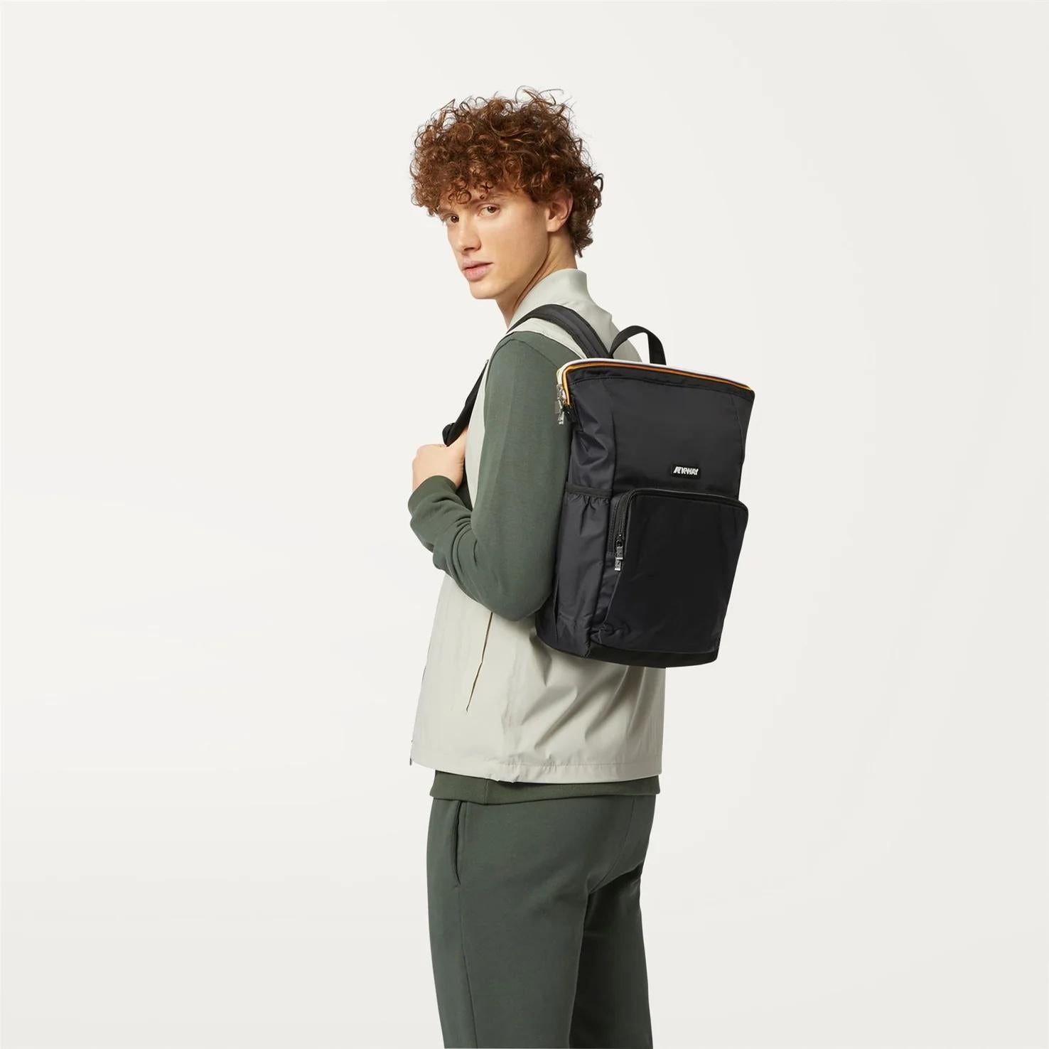 Unisex Impermeabile Zaino Con Custodia Per Computer Portatile nero K7118HW USY K-WAY ACCESSORIES 