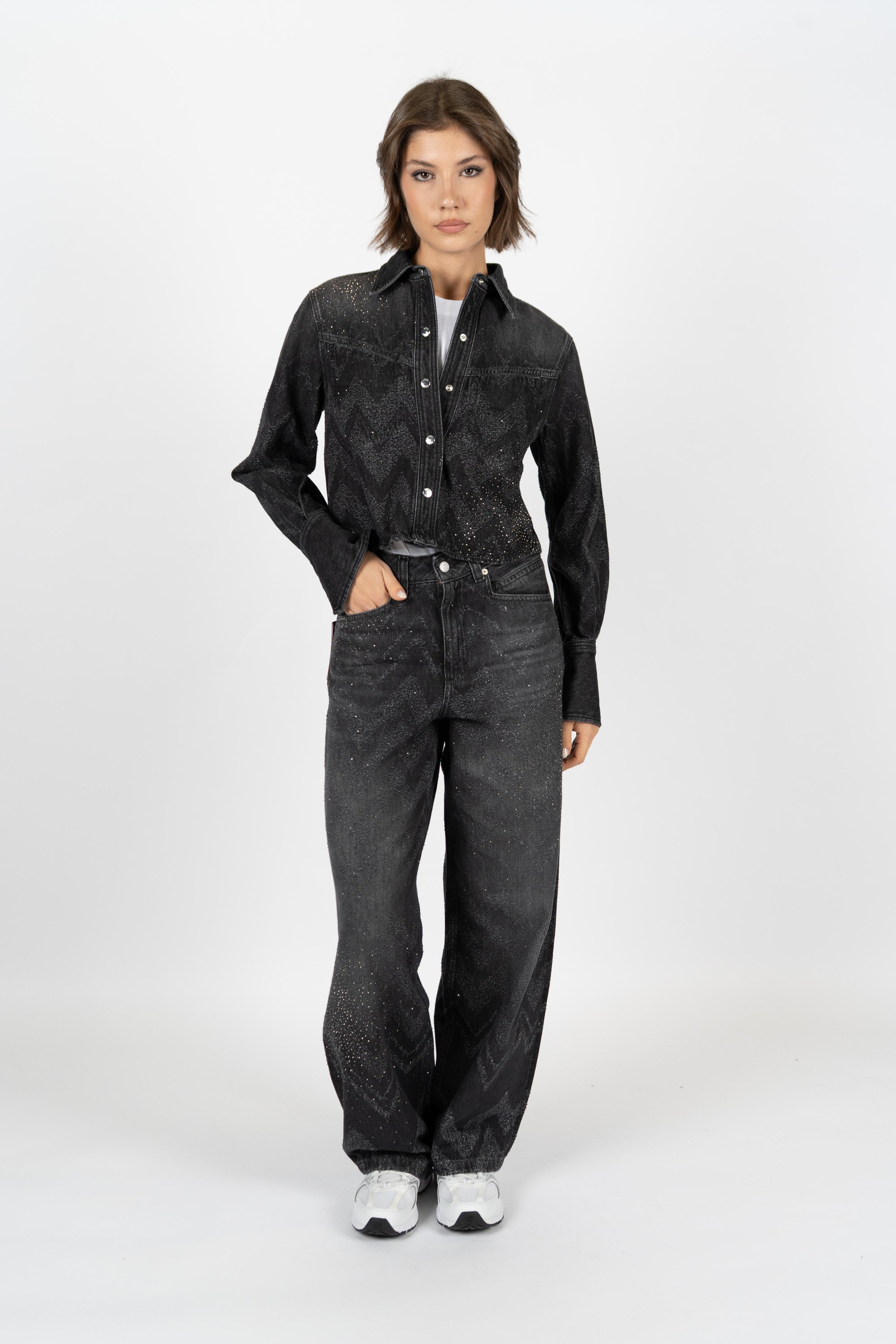 Giacca corta regular fit in denim con cristalli 50548445 002 BOSS 