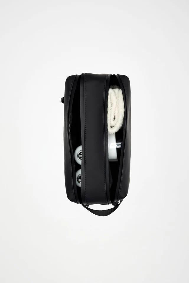 2 Zip wash bag RA16000 BLA RAINS 
