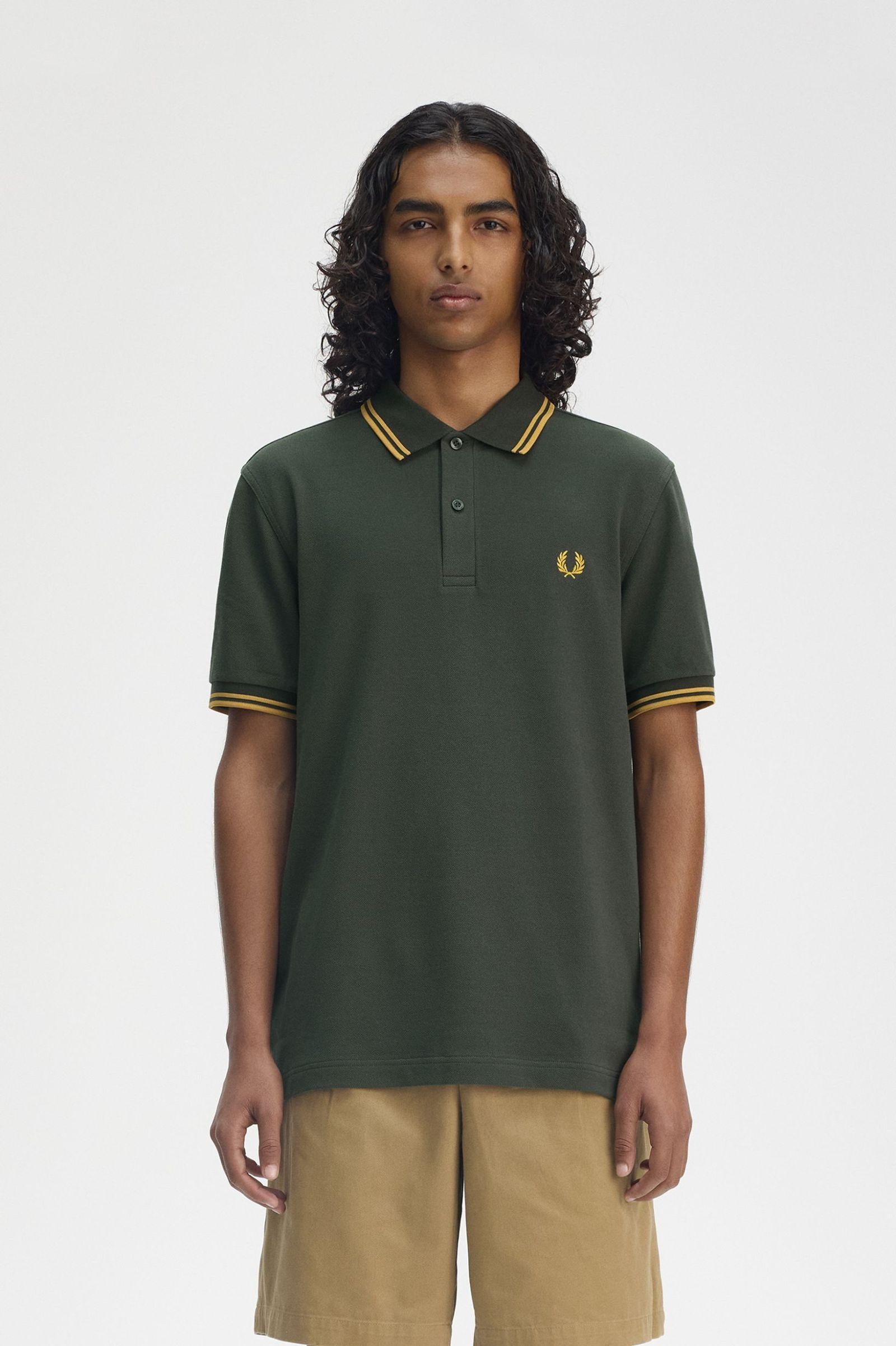 Polo pique' con doppia riga M360053 Y22 FRED PERRY 