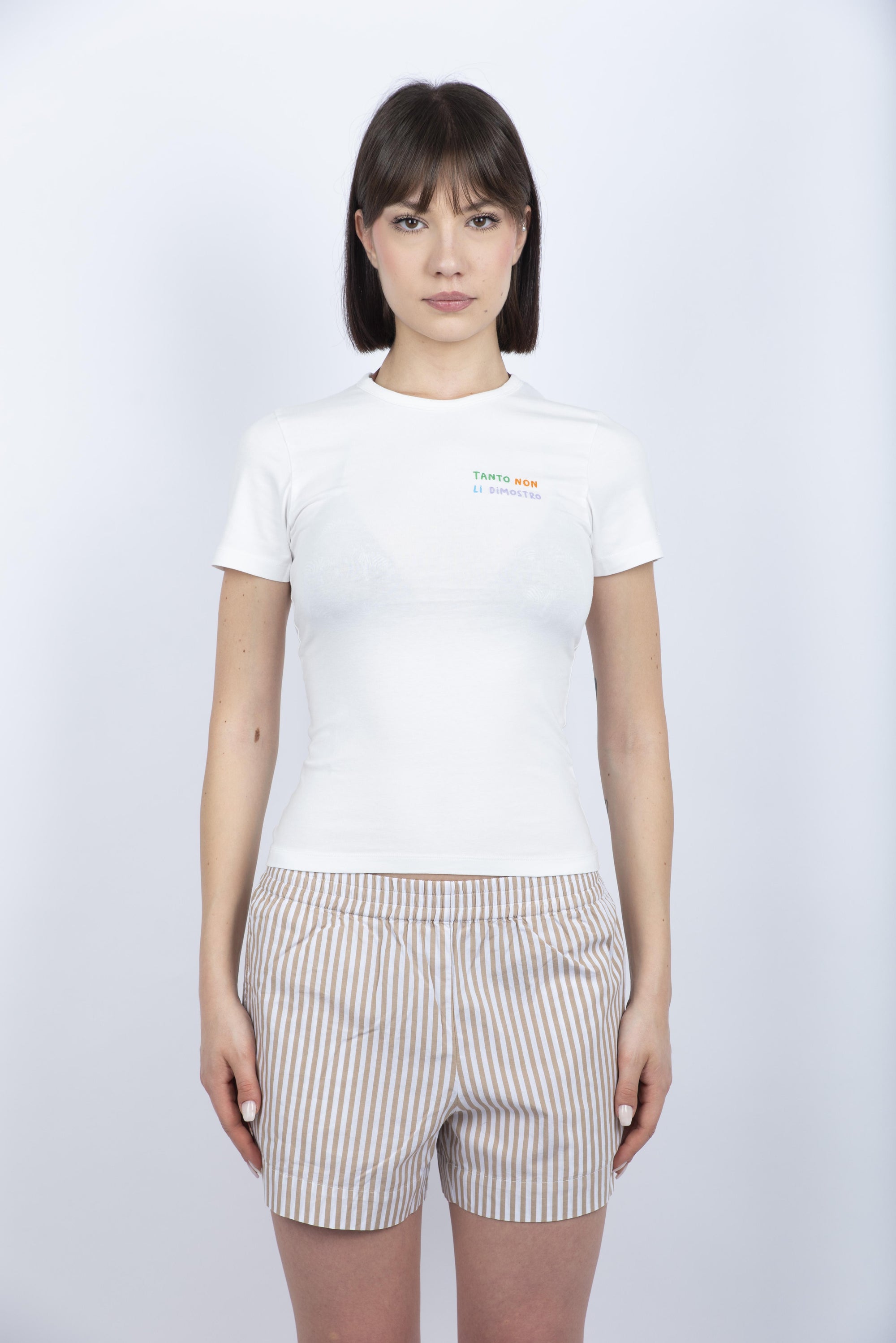 T-shirt Emilie in cotone bianco con ricamo EMI0001 06041H MC2 SAINT BARTH 