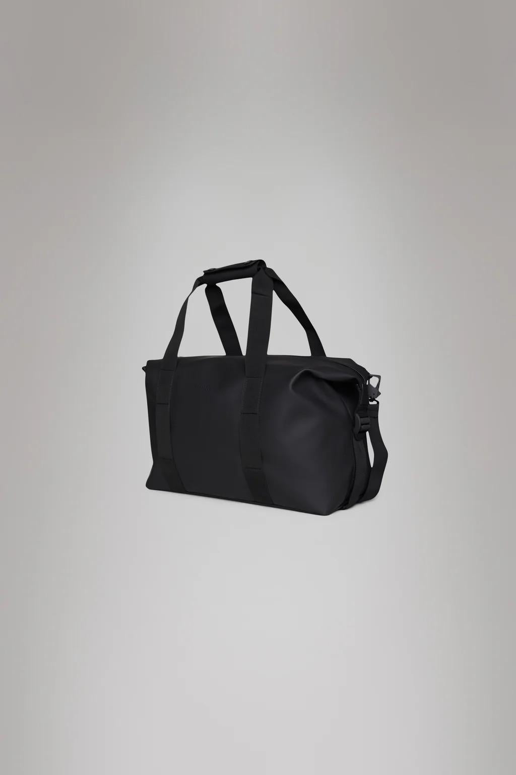 Hilo Weekend Bag Small RA14220 BLA RAINS 