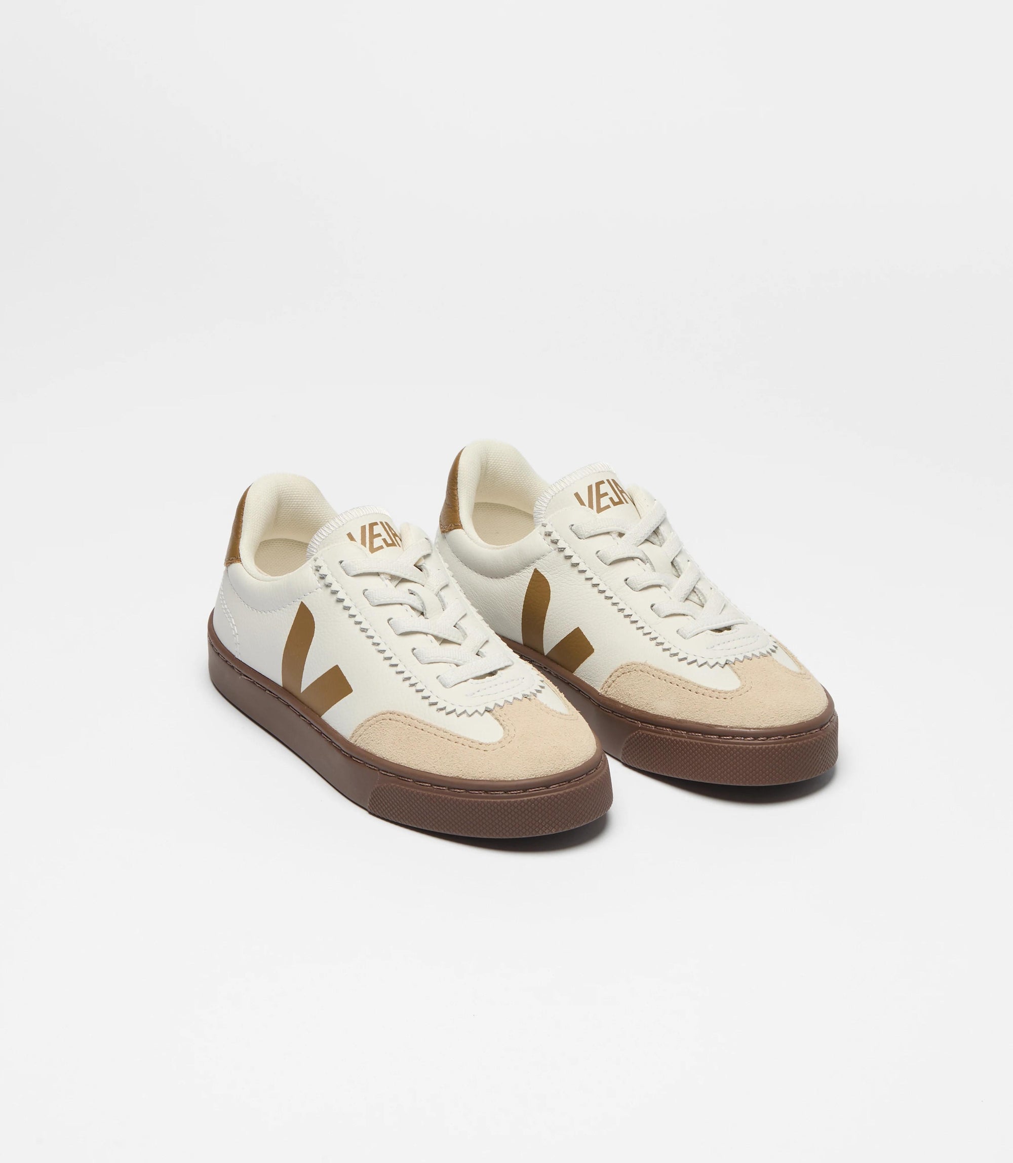 Volley Elastic Laces Leather White Almond Bark SY2021 566C VEJA 