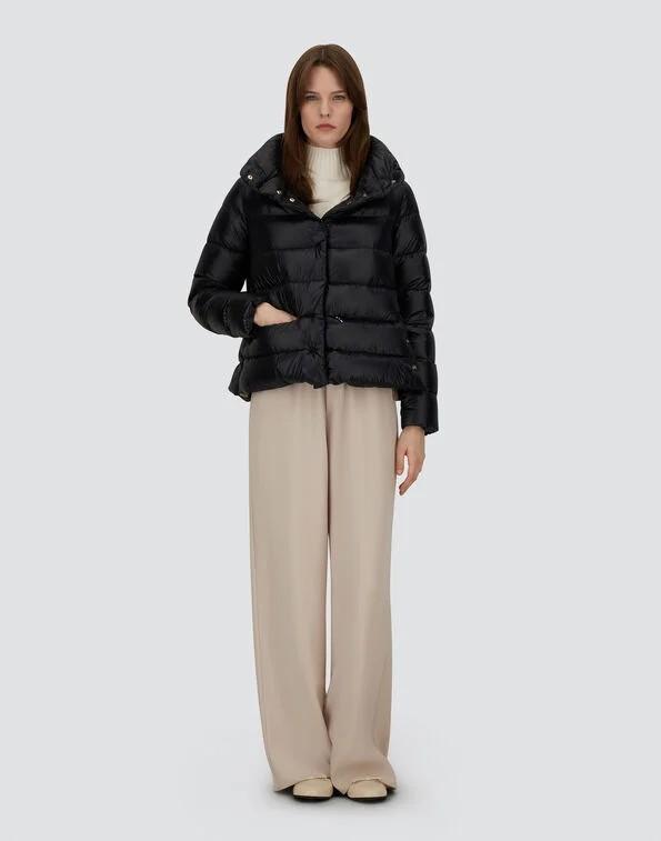 Cappa in nylon ultralight PI001781D12017Z 9300 HERNO 