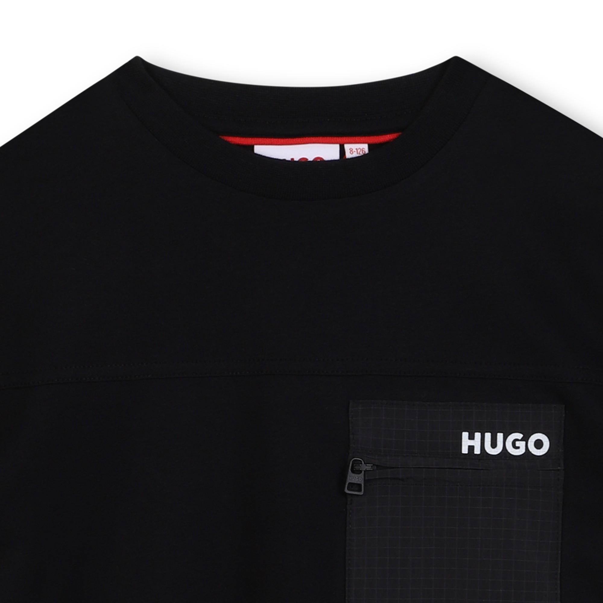 Maglia a maniche corte in cotone con taschino G00441 09B HUGO 