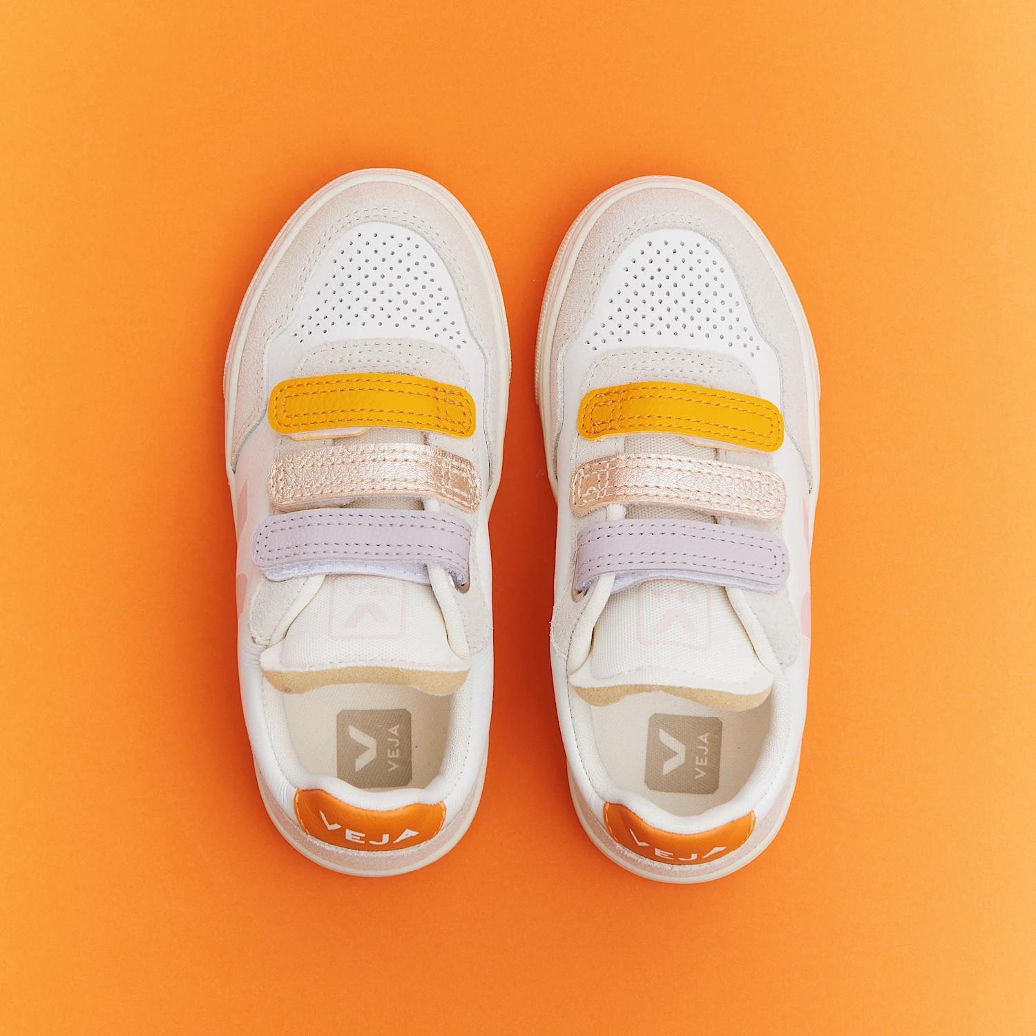V-90 leather multico white petale SX2021A 009A VEJA 