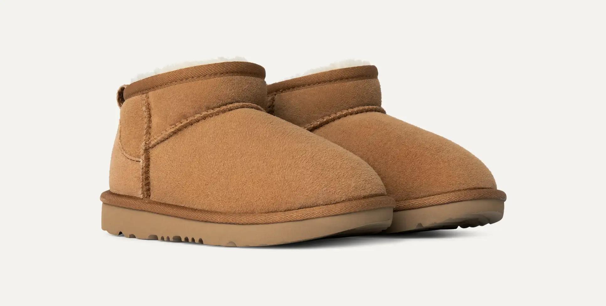 Bambini Stivali Classic Ultra Mini 1130750T CHE UGG 