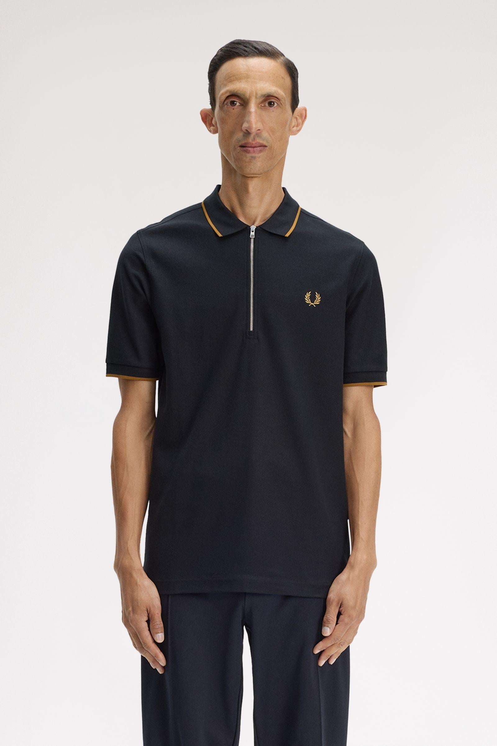 Polo In Piqué Crêpe M248058 102 FRED PERRY 