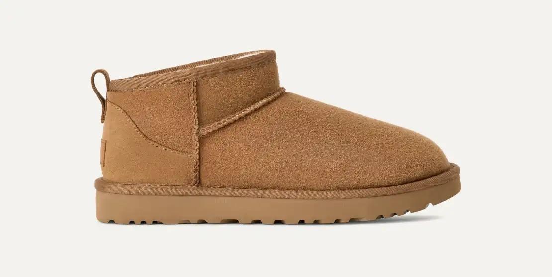 Stivali Classic Ultra Mini 1116109 CHE UGG 