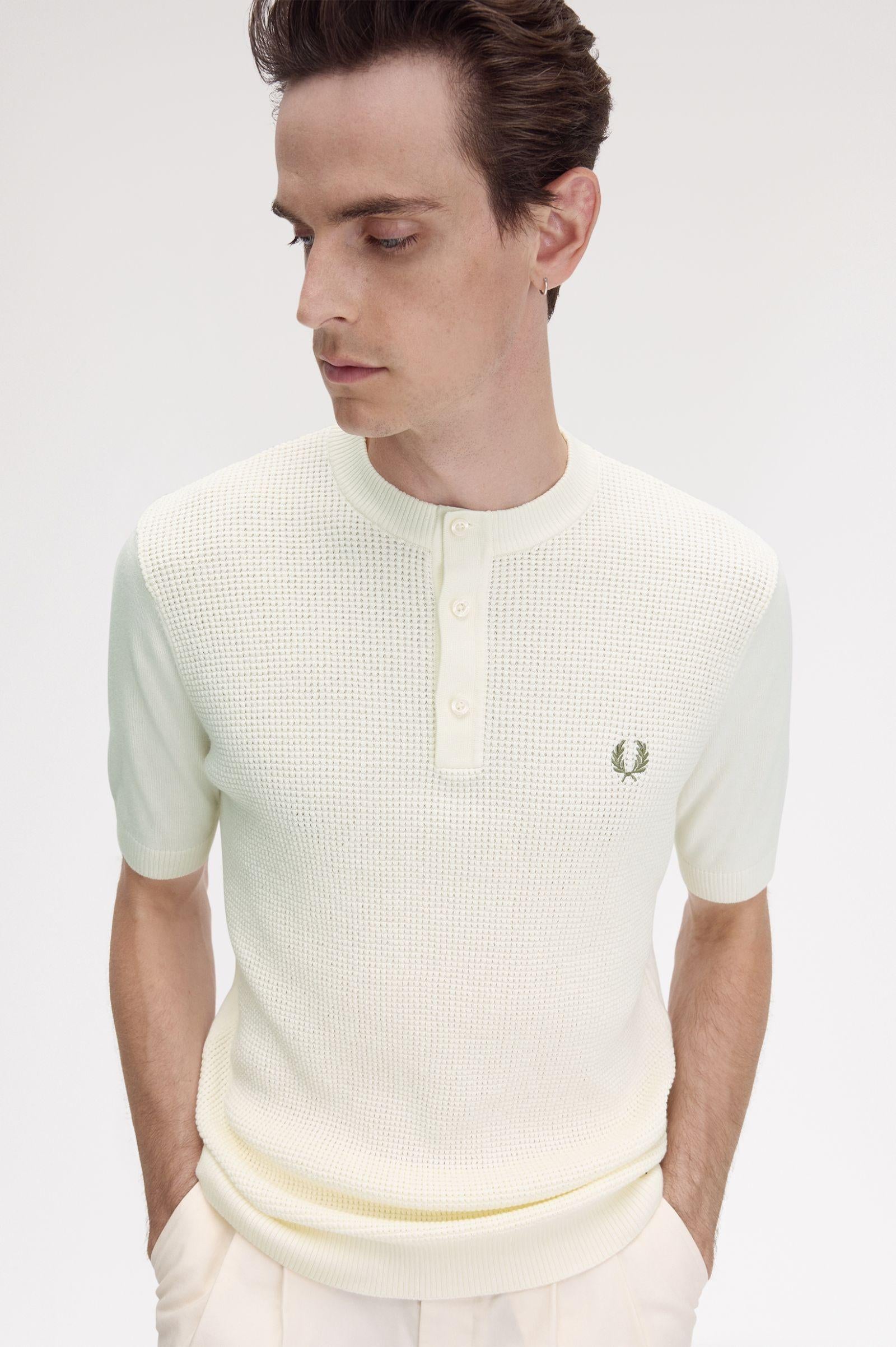 Polo con lavorazione goffrata K650954 760 FRED PERRY 
