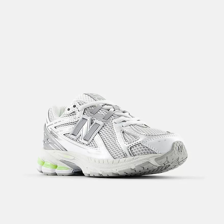 1906 Lace shoes P1906 1RV NEW BALANCE 