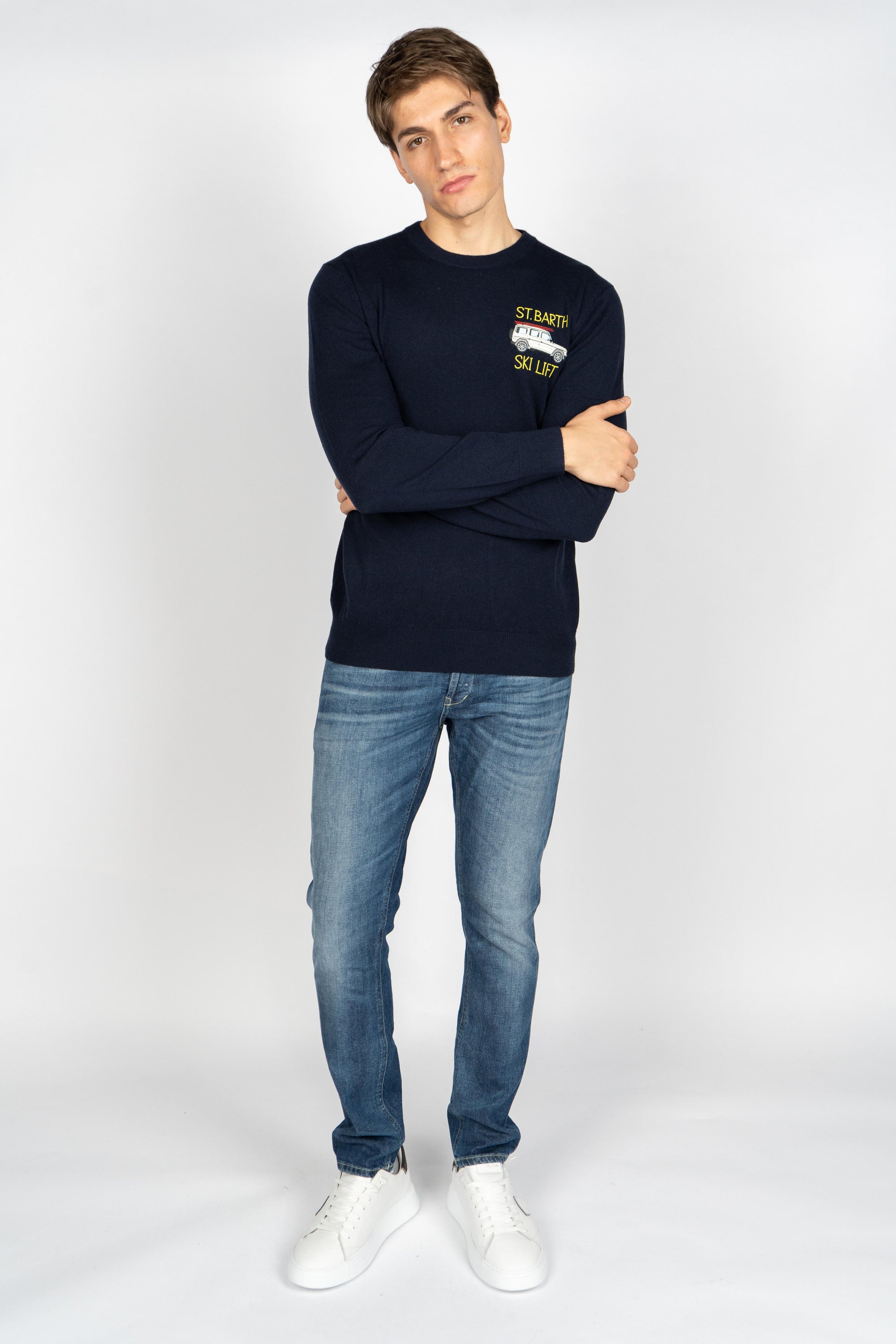 Maglione a girocollo Heron Light con ricamo Ski lift HER0024 02585I MC2 SAINT BARTH 