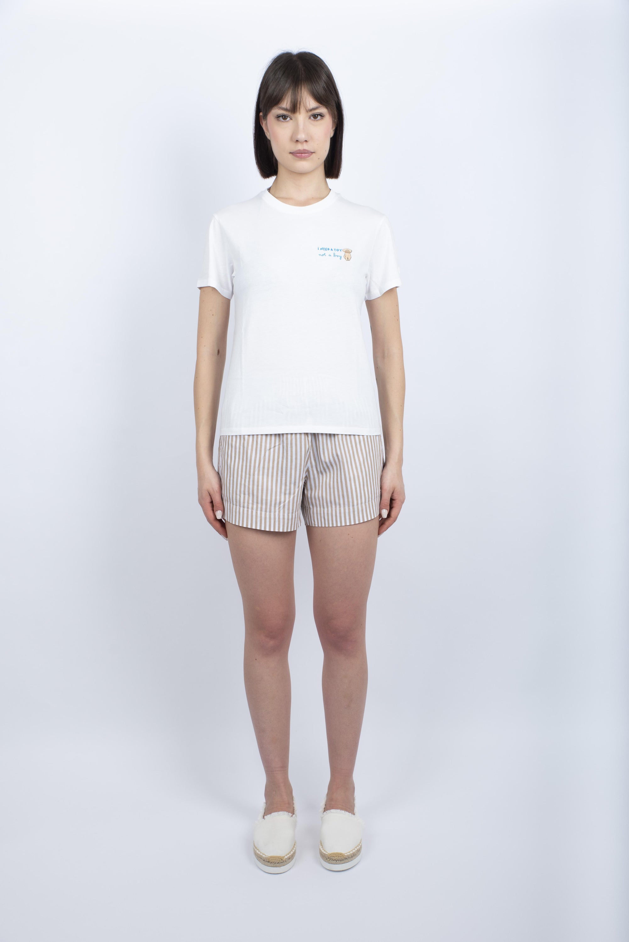 T-shirt Emilie in cotone bianco con ricamo EMI0001 06044H MC2 SAINT BARTH 