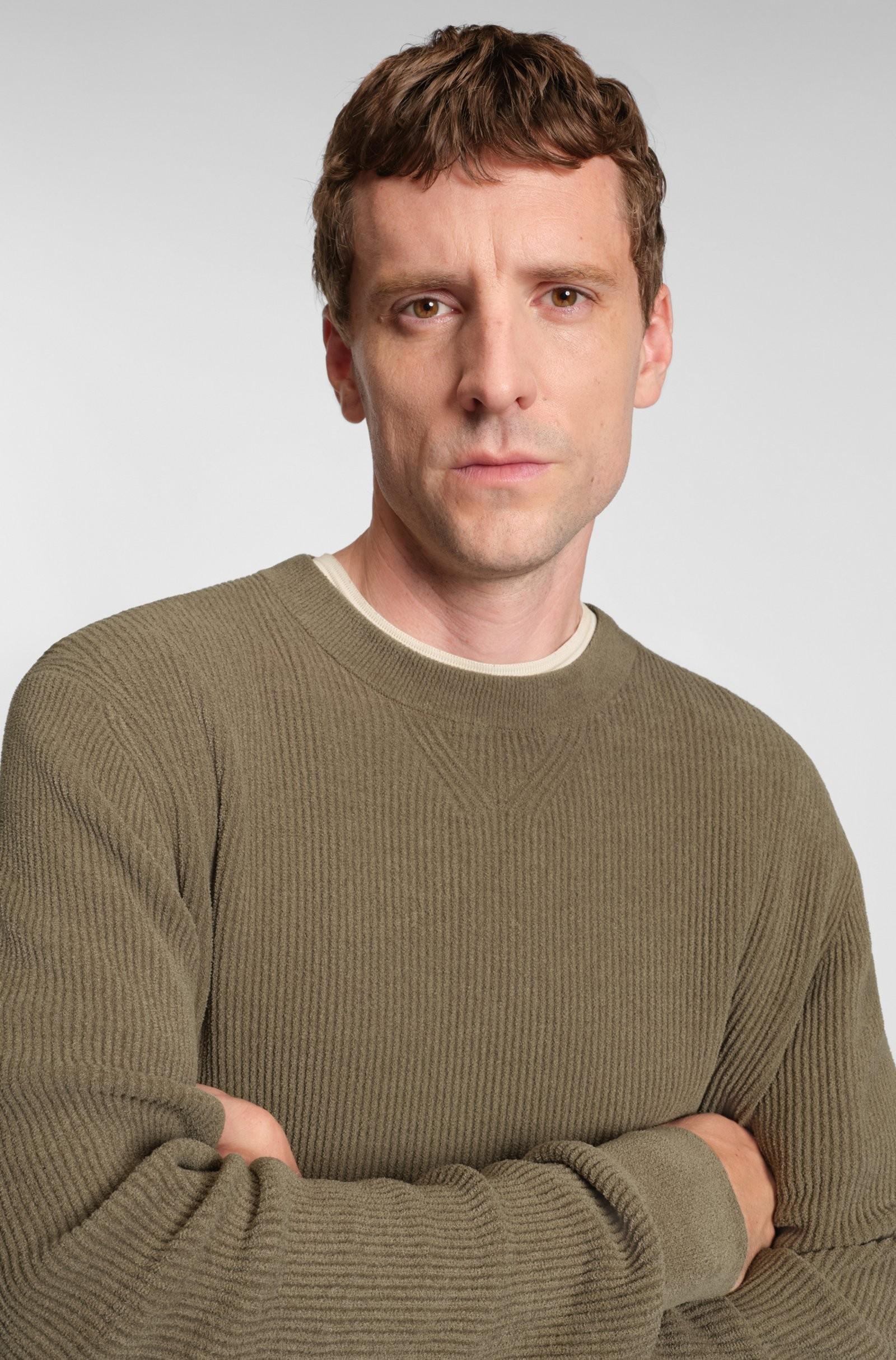 Maglione regular fit con lavorazione effetto velluto a coste 50549989 245 BOSS 