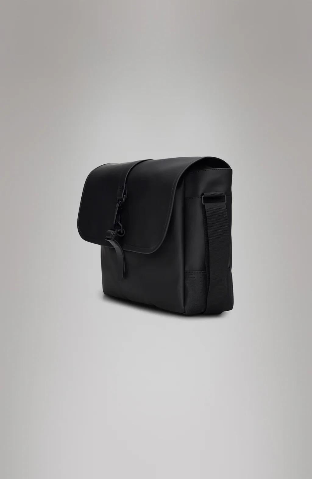 Messenger Bag RA14580 BLA RAINS 