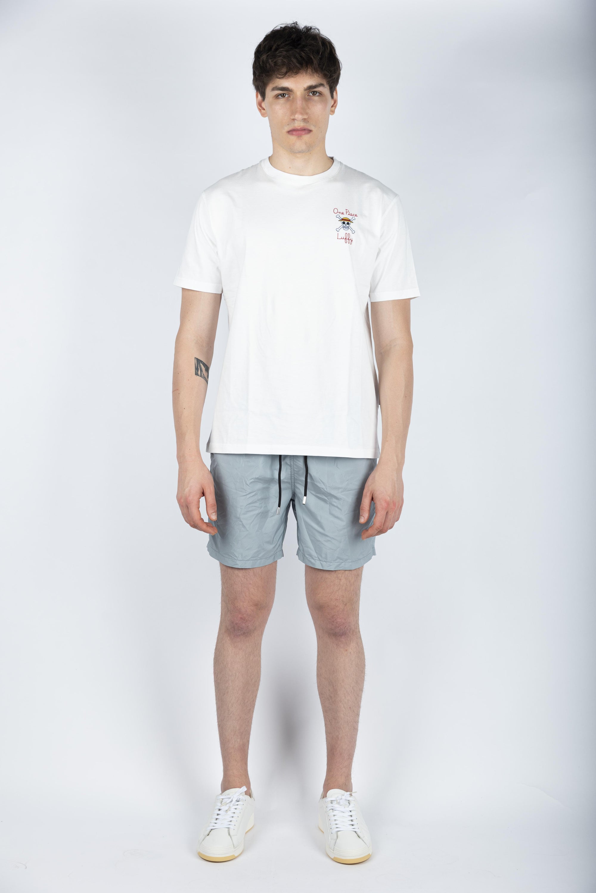 T-shirt in cotone con ricamo One Piece Luffy bianco Special Edition TSHM001 04480H MC2 SAINT BARTH 