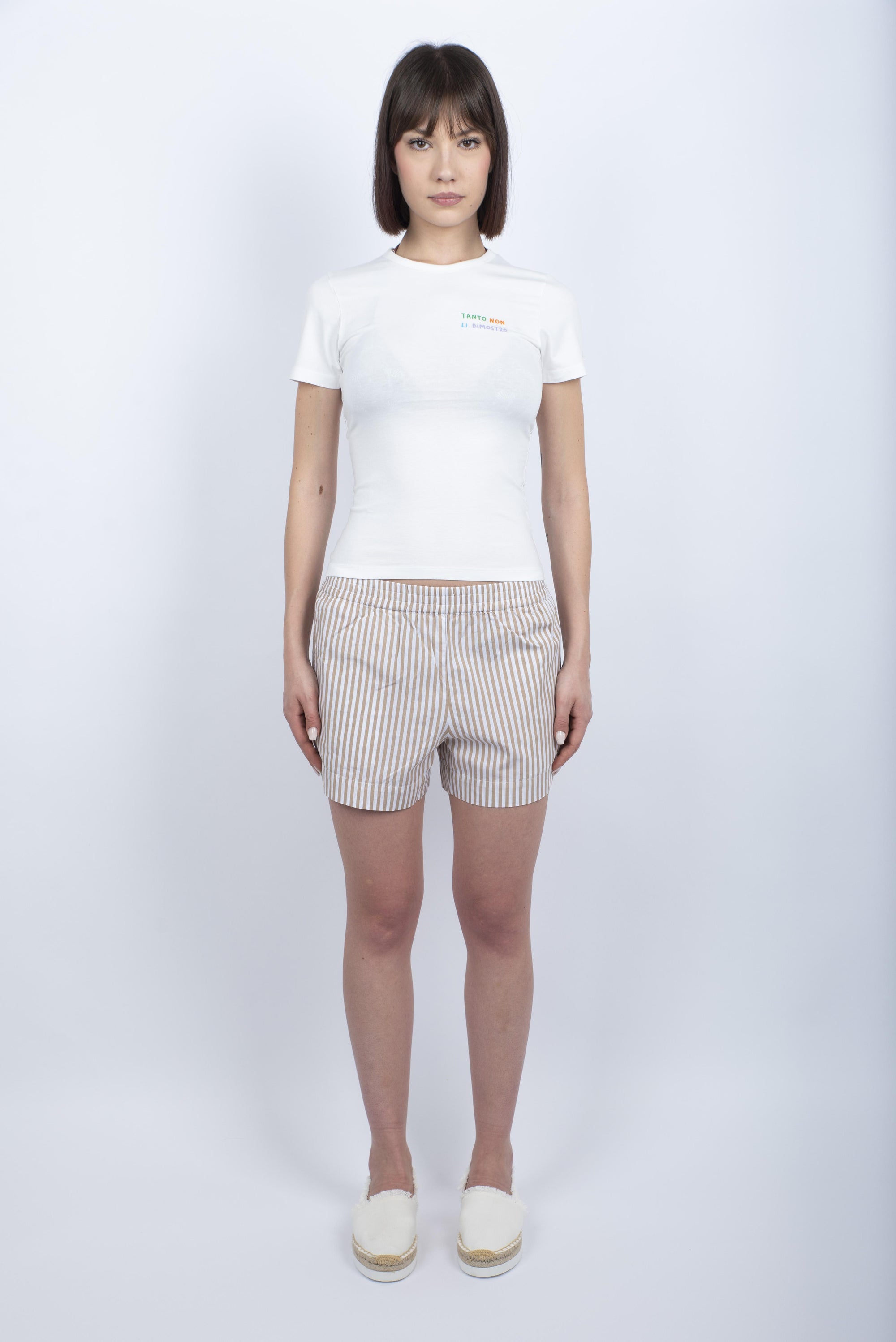 T-shirt Emilie in cotone bianco con ricamo EMI0001 06041H MC2 SAINT BARTH 