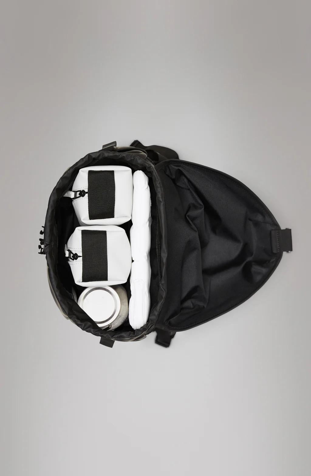 Valera Bucket Backpack RA14840 BLA RAINS 