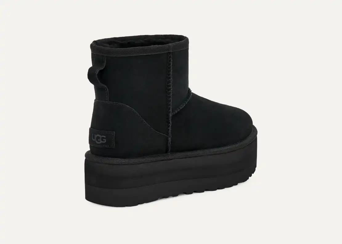 Stivali Classic Mini Platform 1134991 BLK UGG 