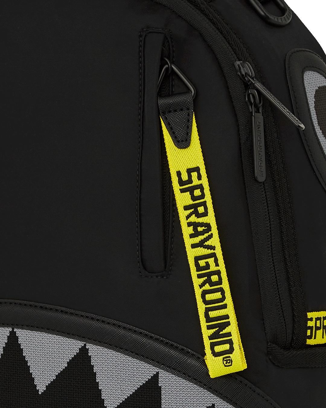 Zaino shark central yellow tape 910B7736 NSZ SPRAYGROUND 