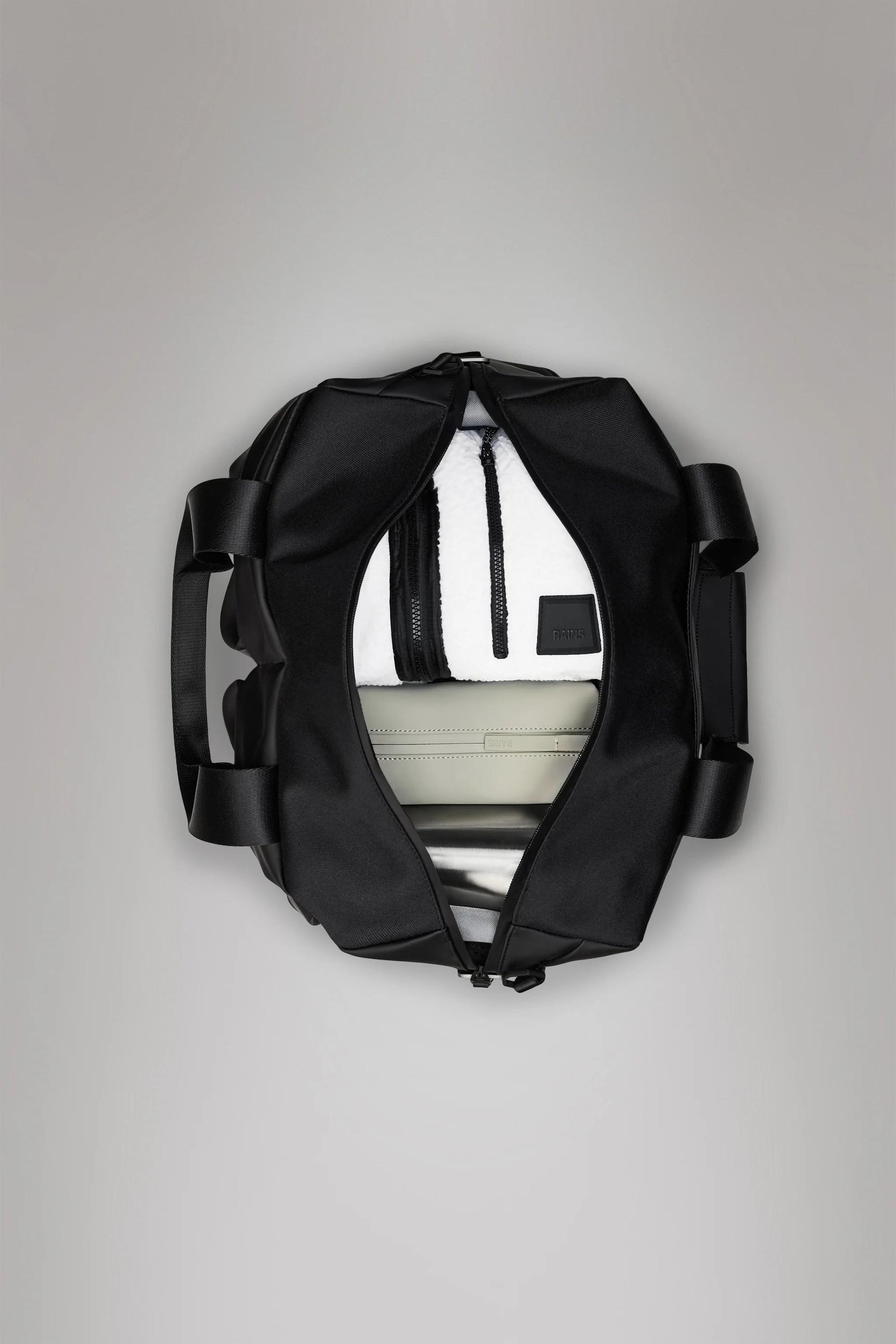 Otaru Weekend Bag Small RA12970 NAV RAINS 