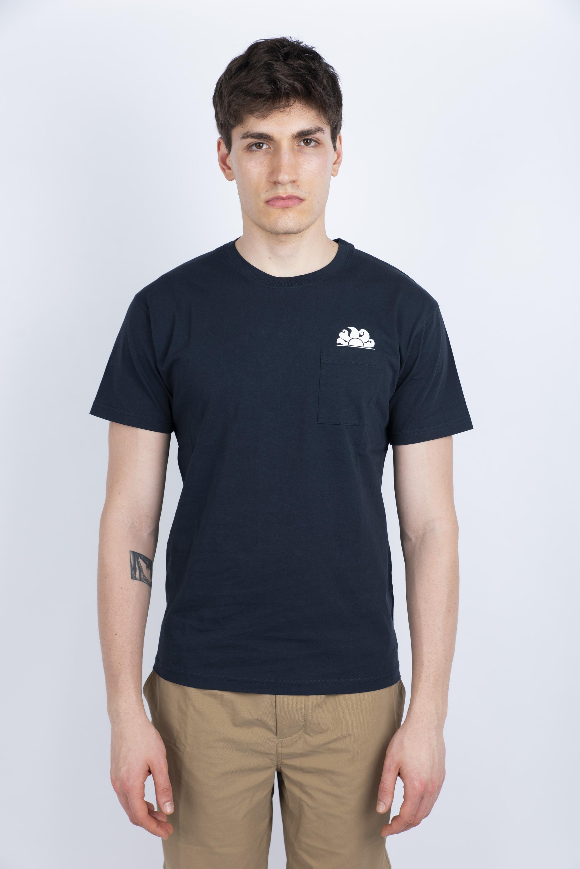 T-shirt con tasca navy M609TEJ7800 00701 SUNDEK 