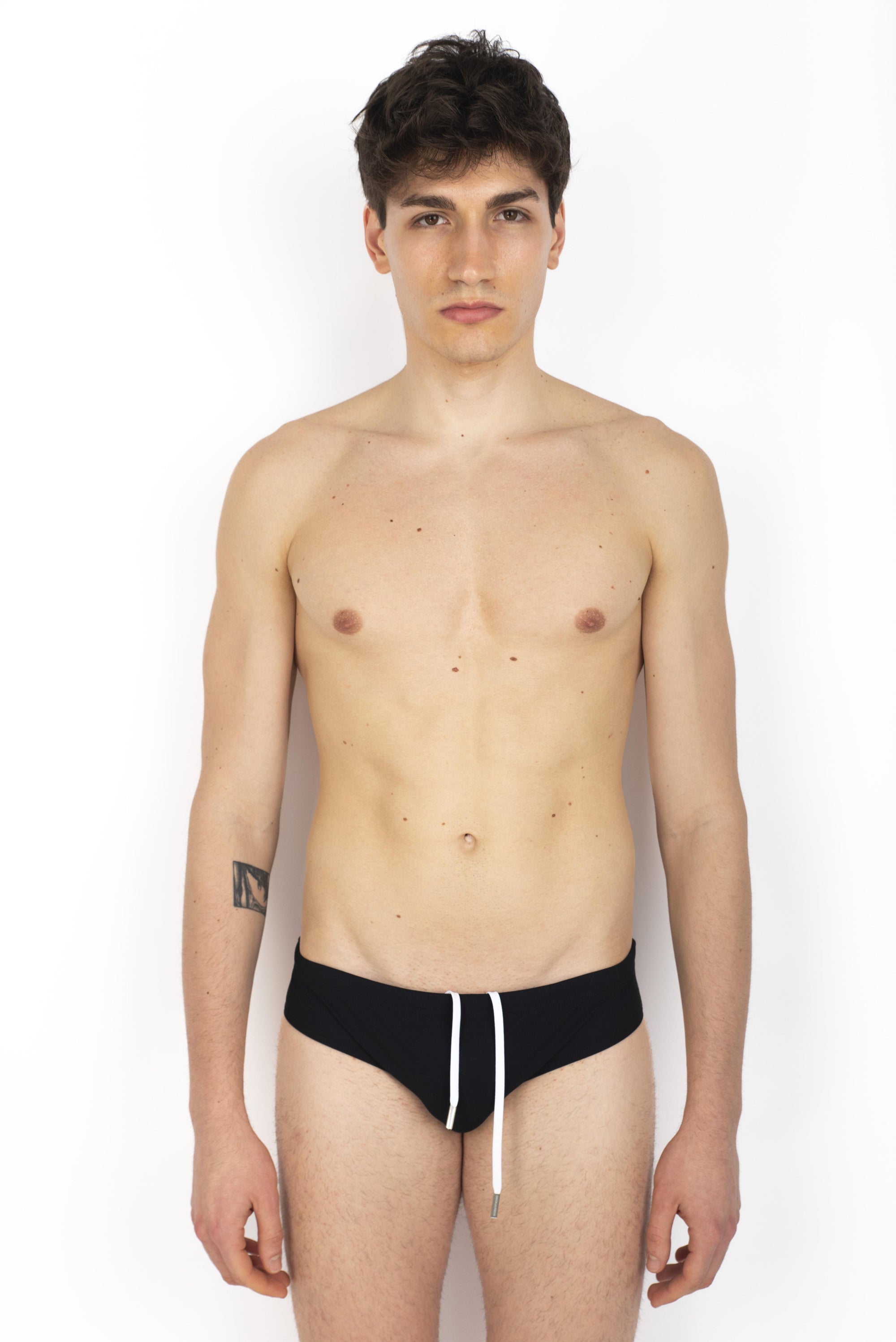 Swim Brief nero con back logo bianco  D7B356250 100 DSQUARED BEACHWEAR 