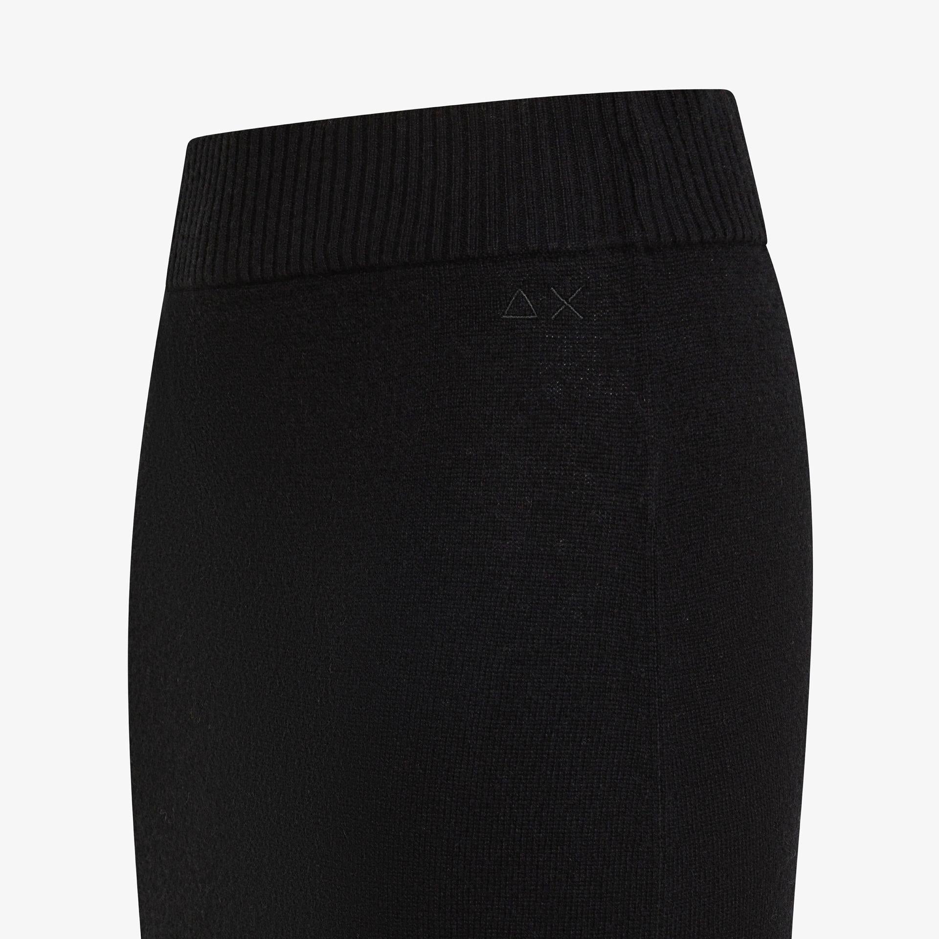 Gonna in lana K45236 11 SUN68 