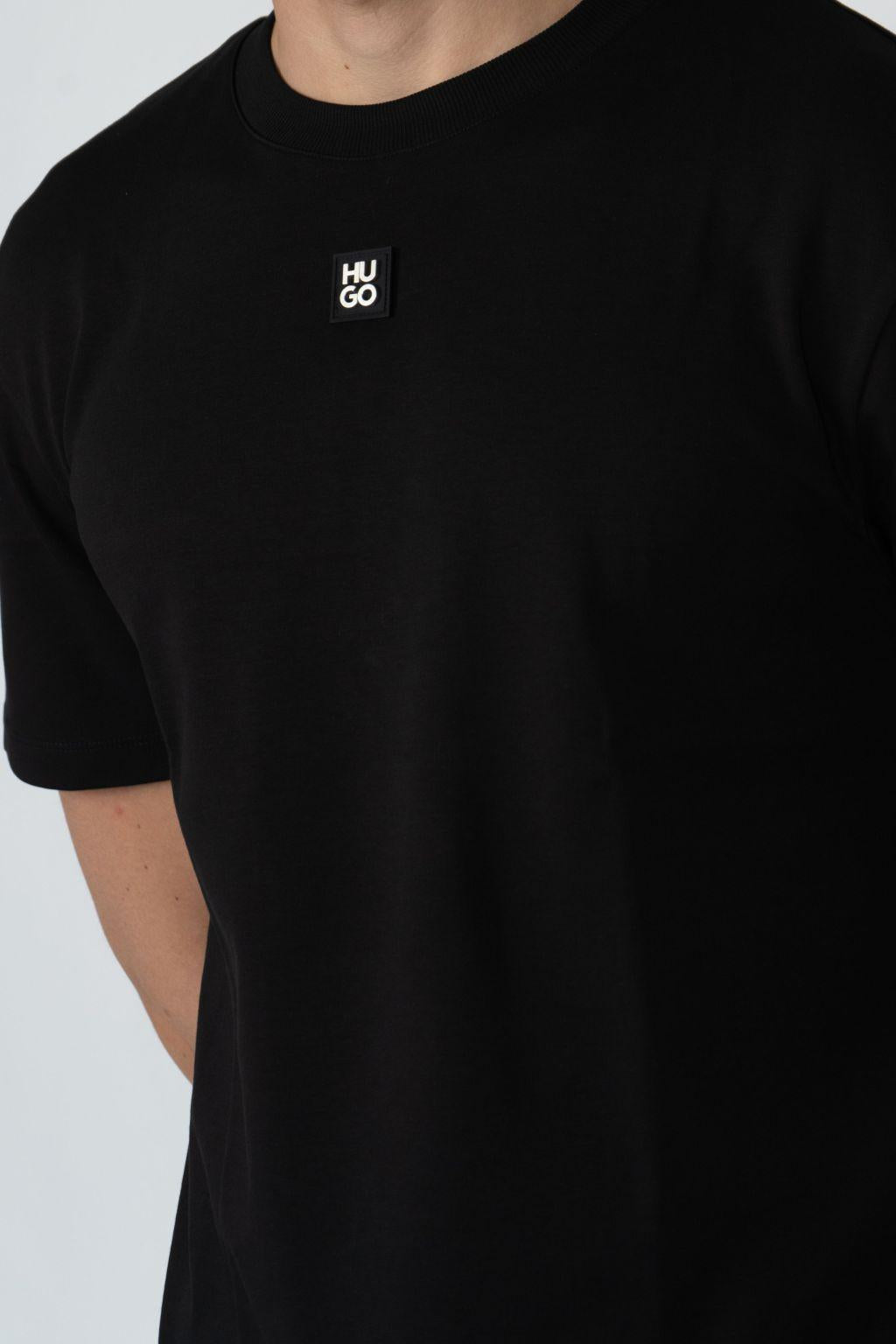 T-shirt girocollo con logo 50505201 002 HUGO 