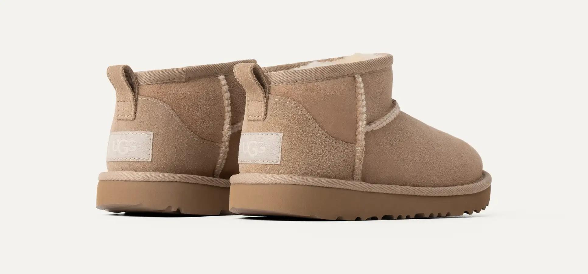 Bambini Stivali Classic Ultra Mini 1130750K SAN UGG 