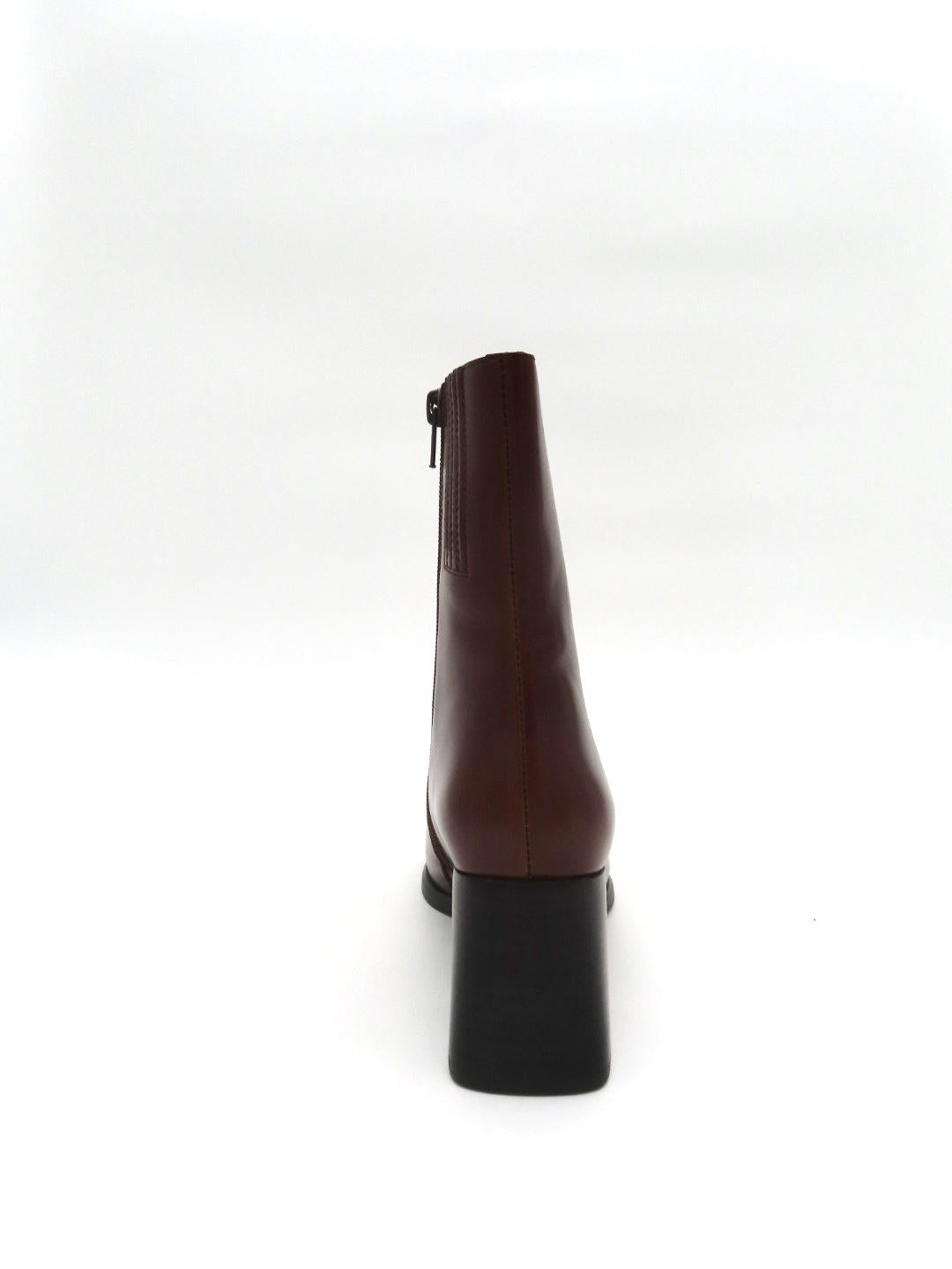 Sherpal-2 JCSJC12022 65 JEFFREY CAMPBELL 