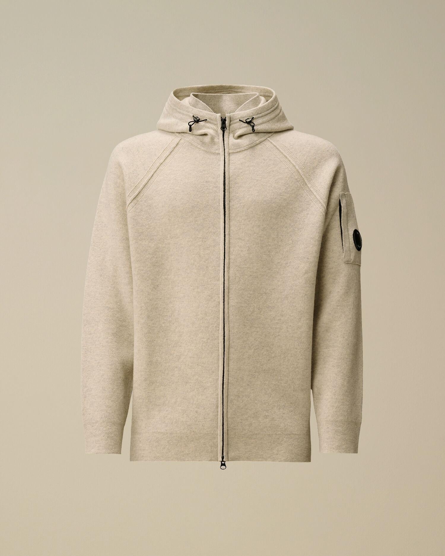 Maglione con cappuccio e zip intera 19CMKN057A M13 C.P. COMPANY 