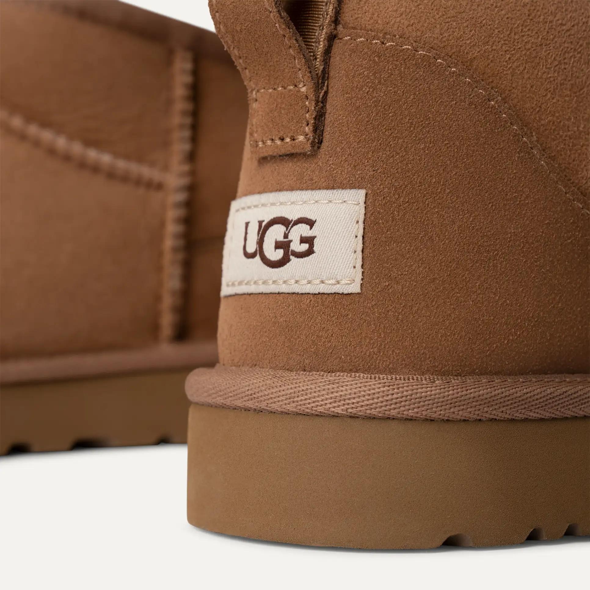 Uomo Stivali Classic Ultra Mini 1137391 CHE UGG 