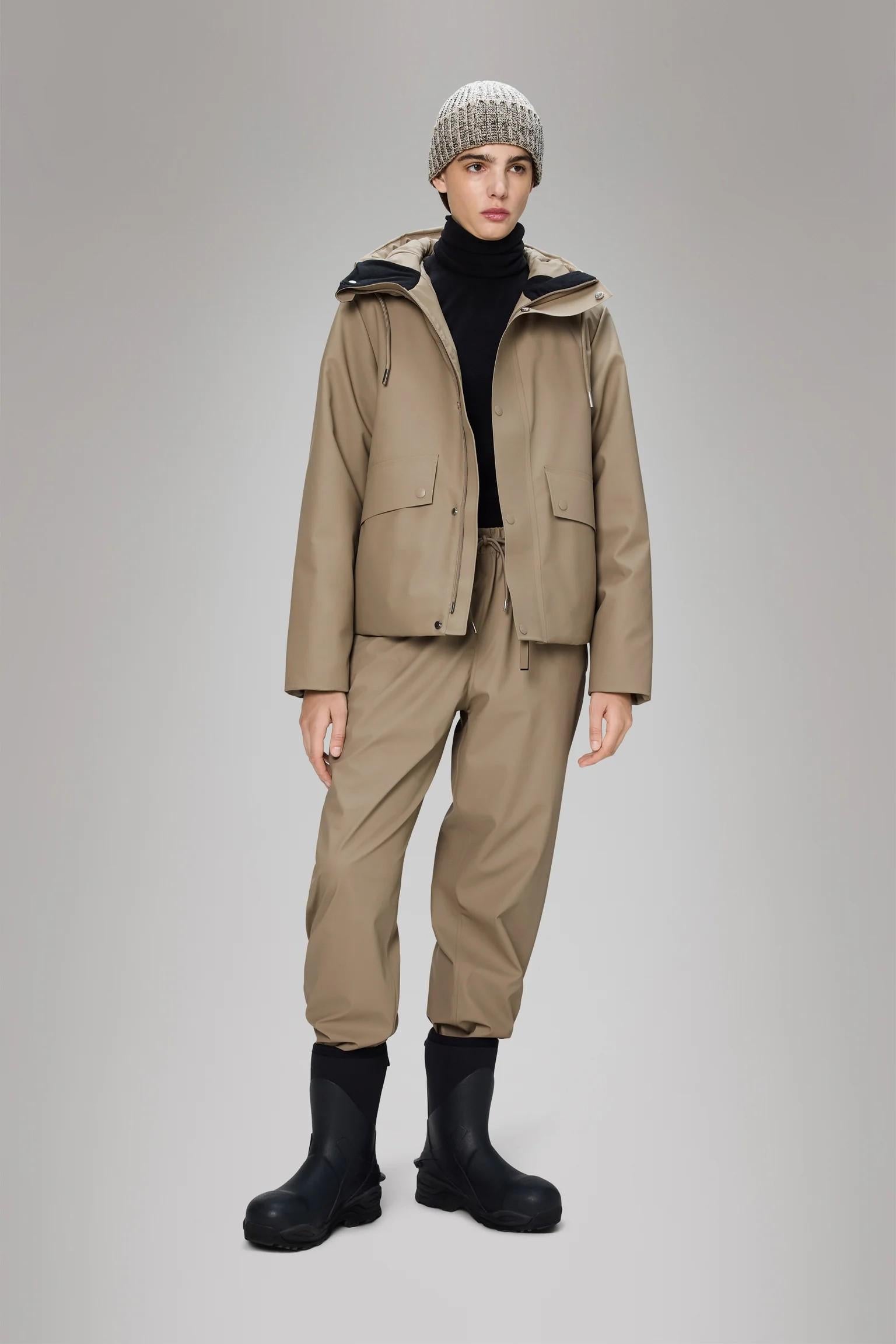 Nome Short W Parka RA21490 BEI RAINS 